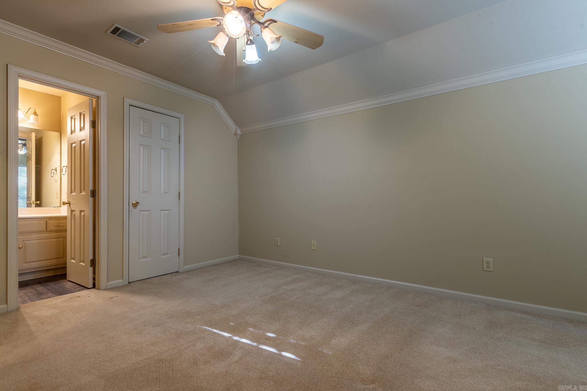 6100 Cypress Creek Drive Property Photo 42