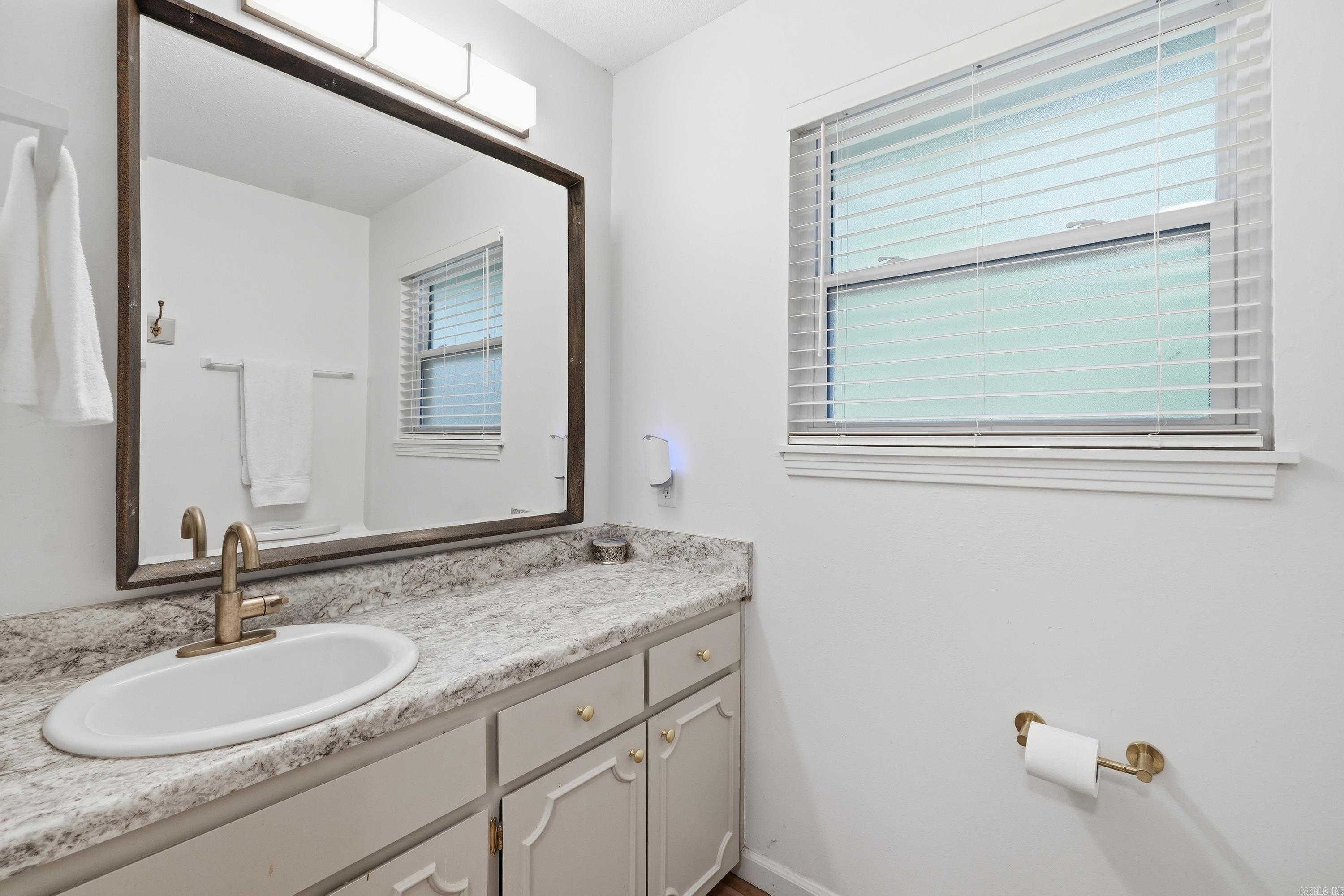 211 Chelsea Drive Property Photo 34