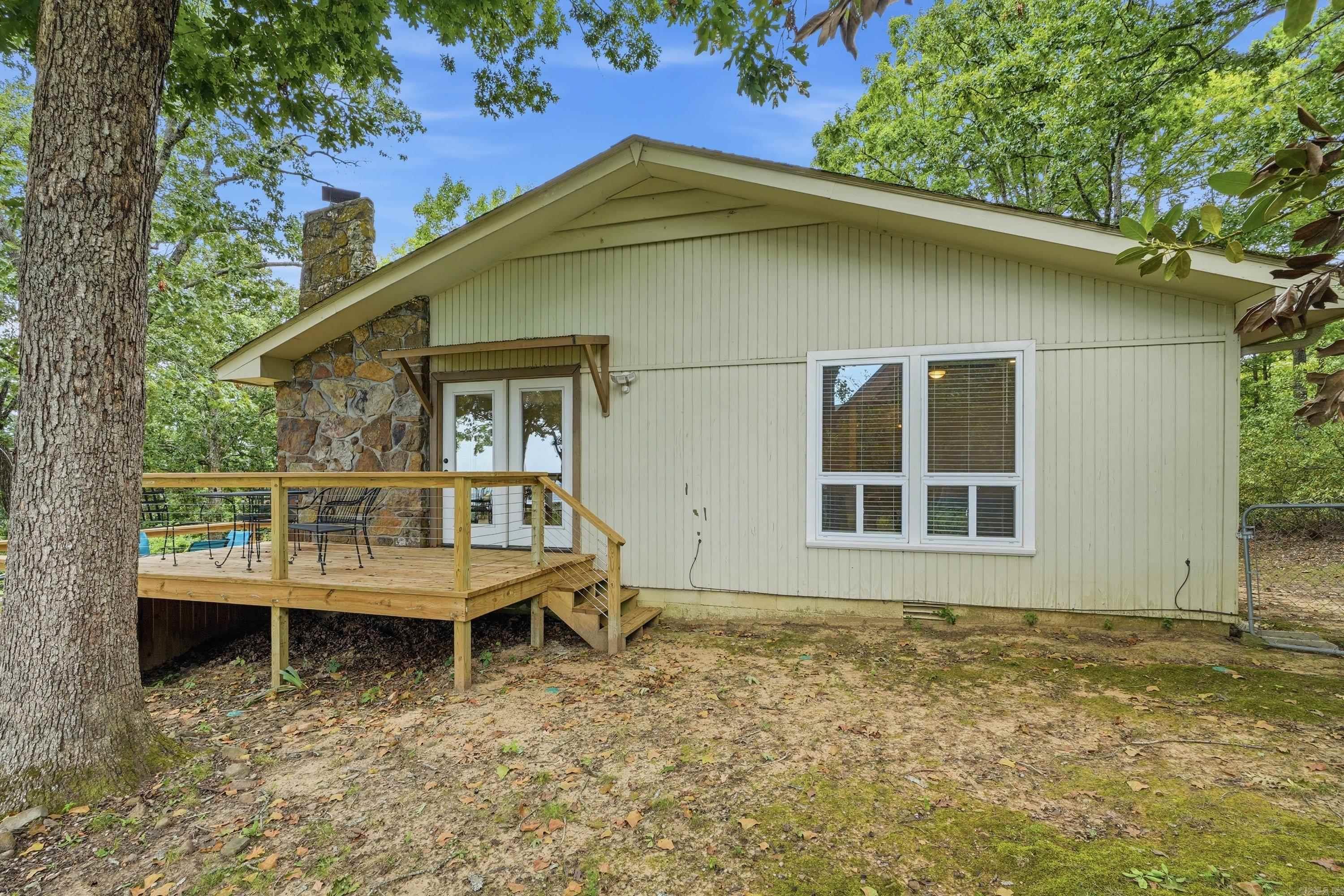 211 Chelsea Drive Property Photo 41