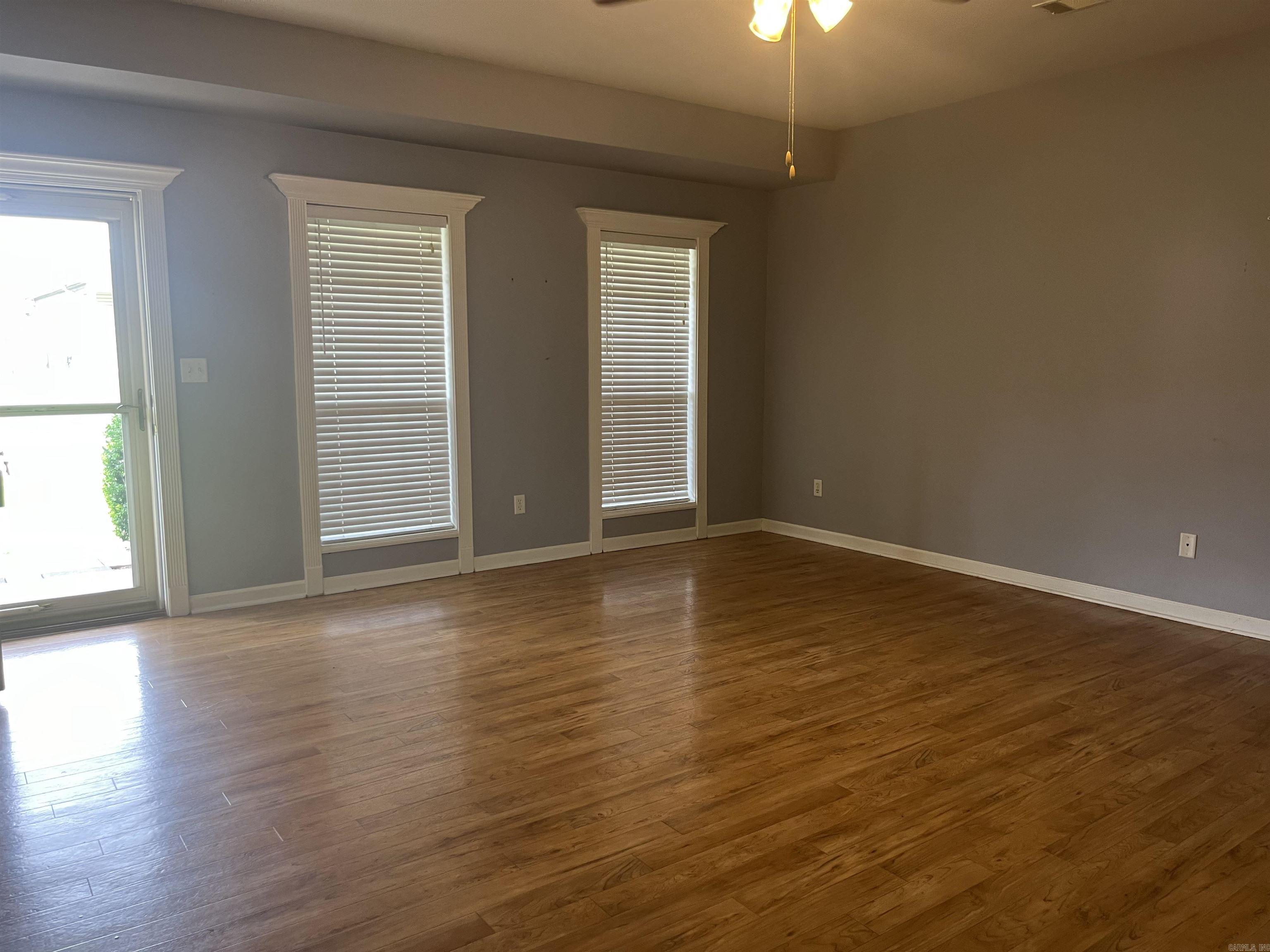 330 Gathering House Drive Property Photo 4