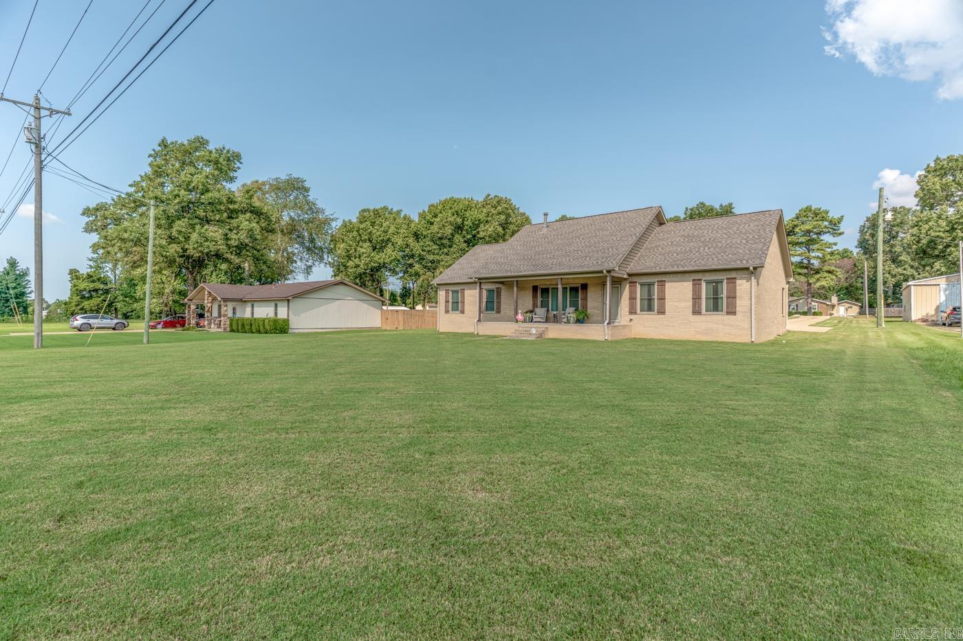 5306 Johnwood Drive Property Photo 7