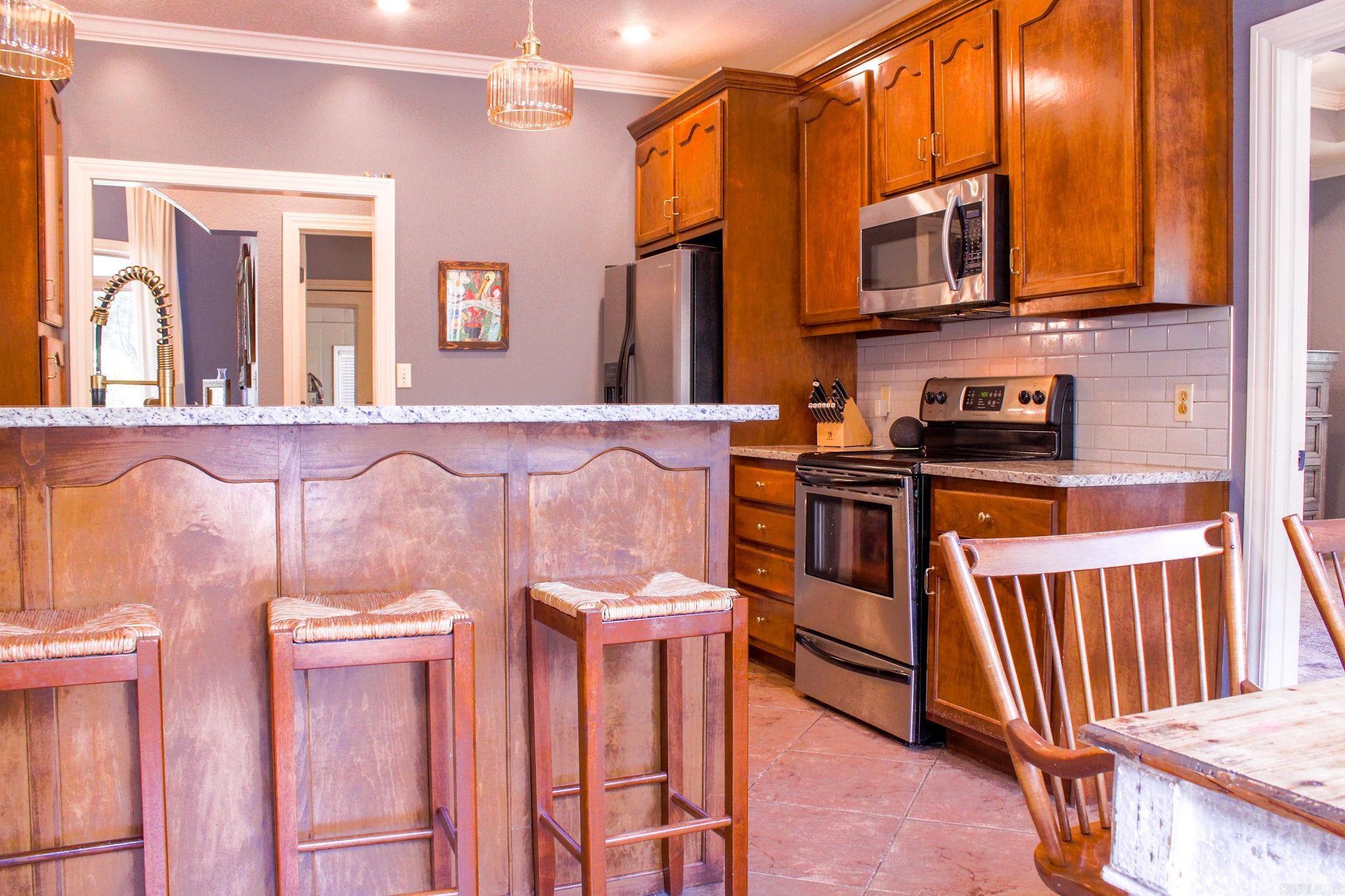 2021 Boundary Oaks Drive Property Photo 7