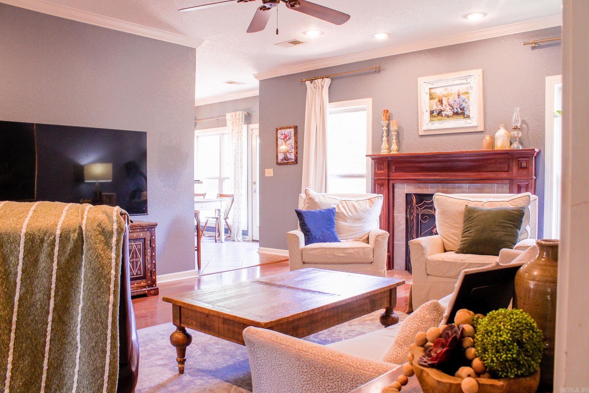 2021 Boundary Oaks Drive Property Photo 13
