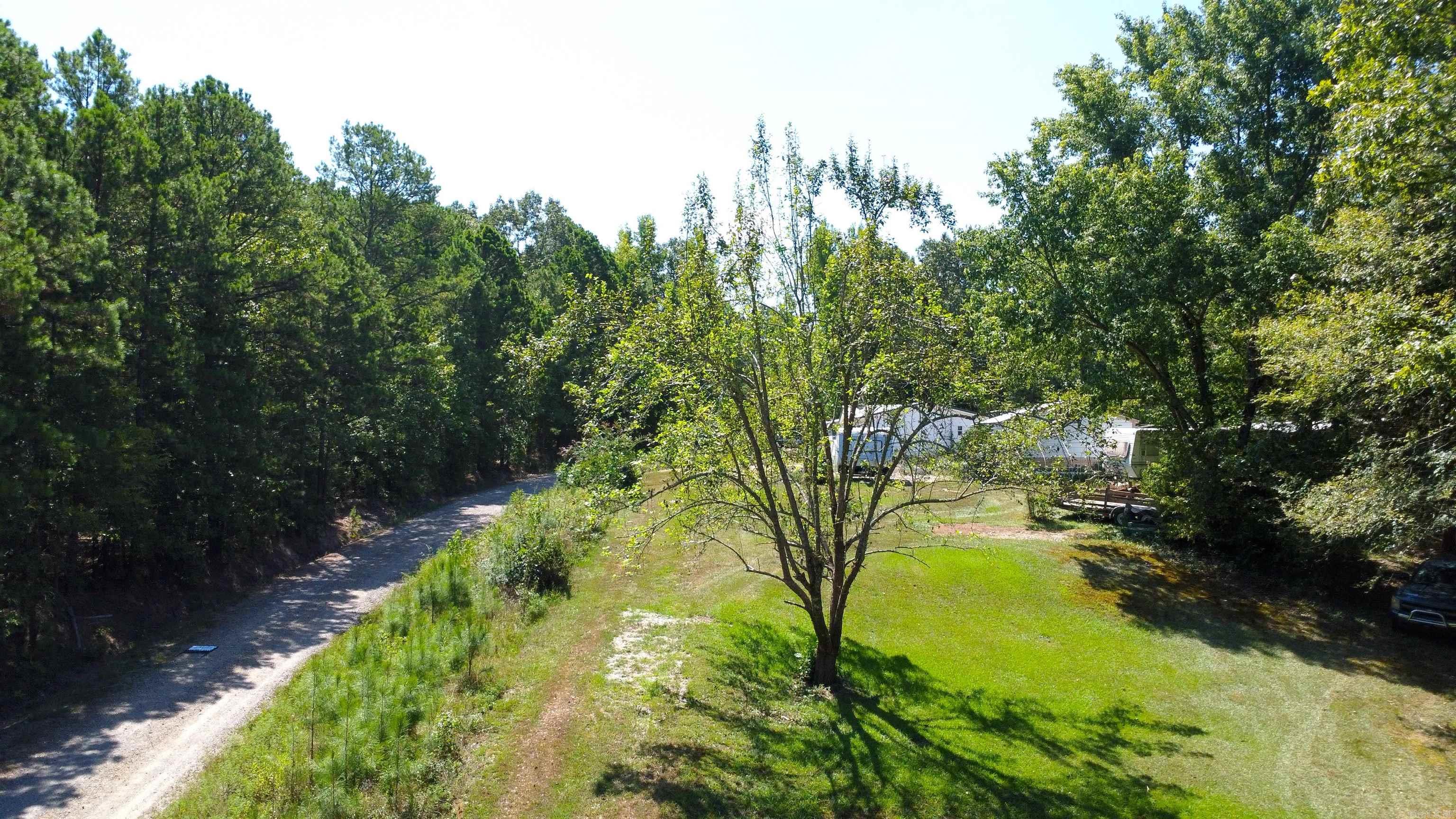 49 Bobby's Lane Property Photo 43