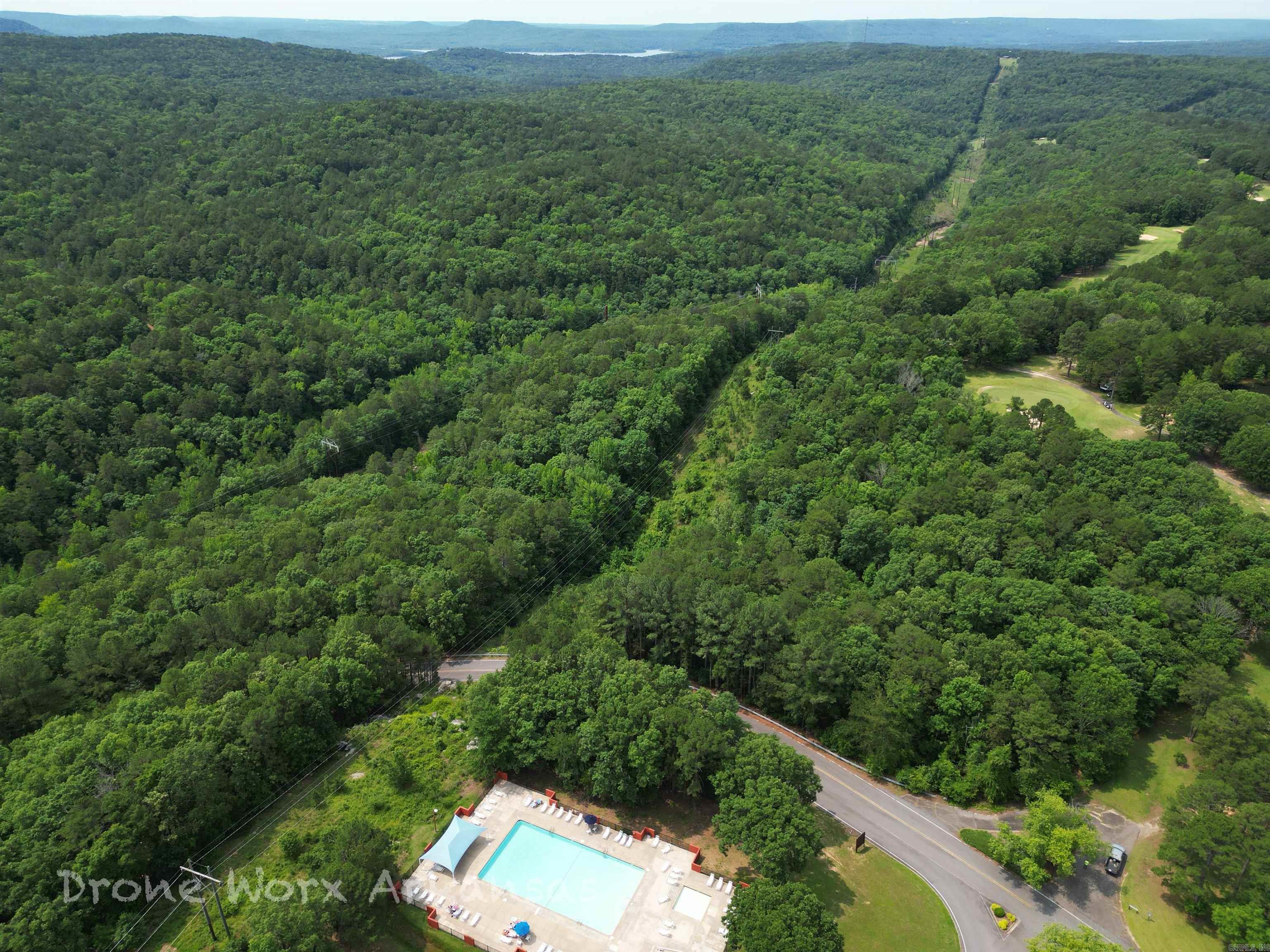000 Lost Creek Parkway Property Photo 2