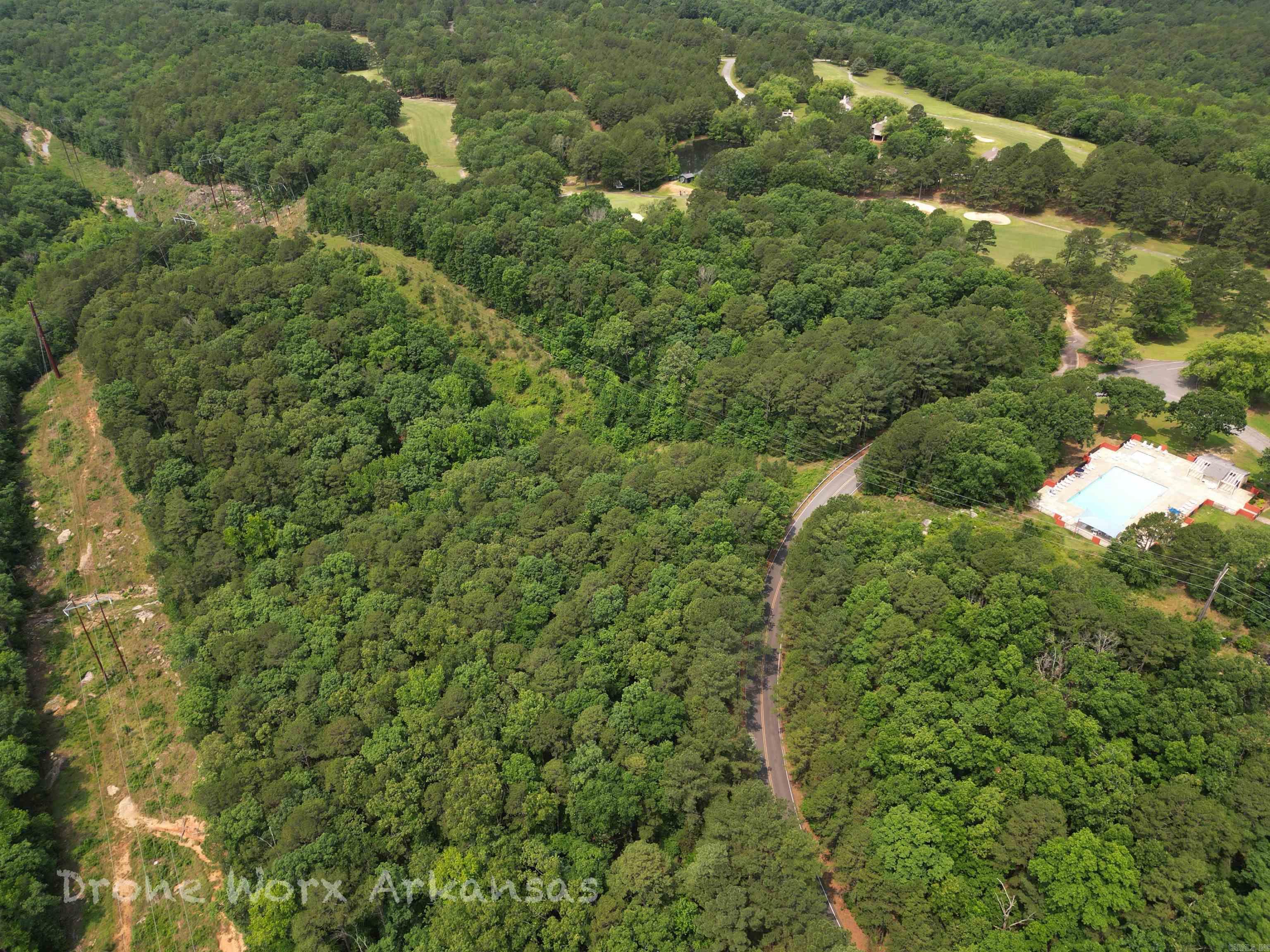 000 Lost Creek Parkway Property Photo 5