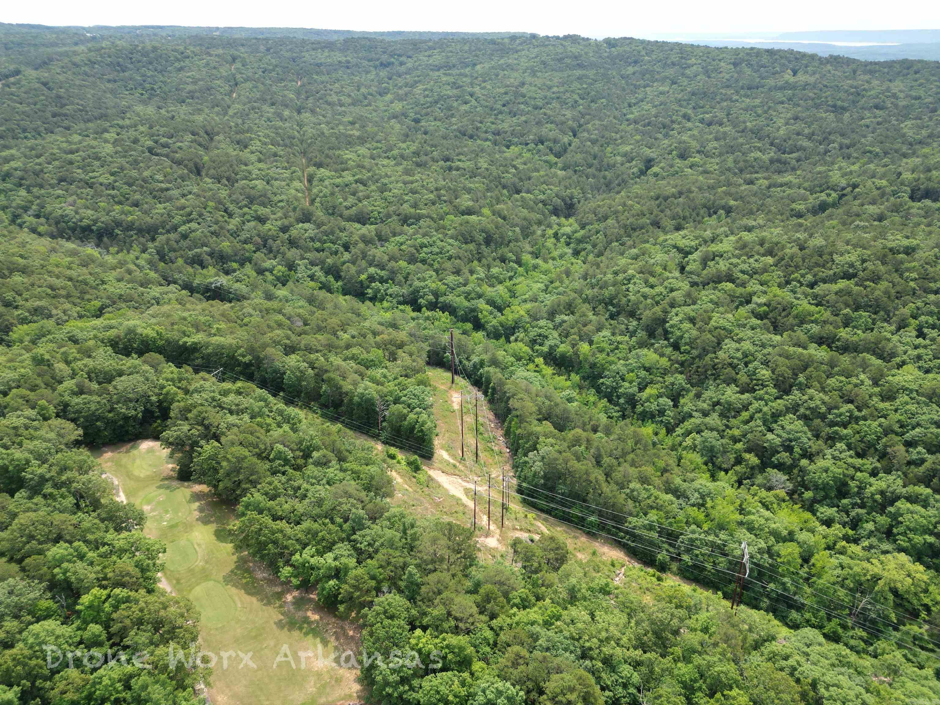 000 Lost Creek Parkway Property Photo 18