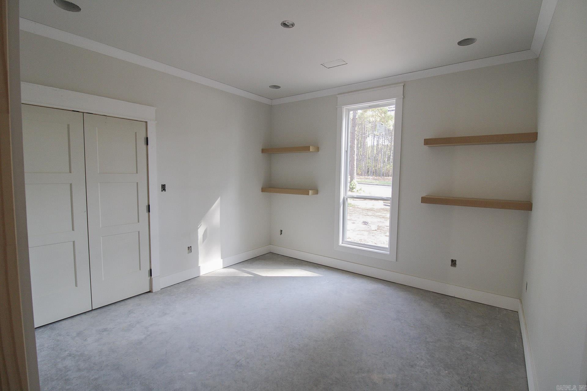 4675 College Avenue Property Photo 11