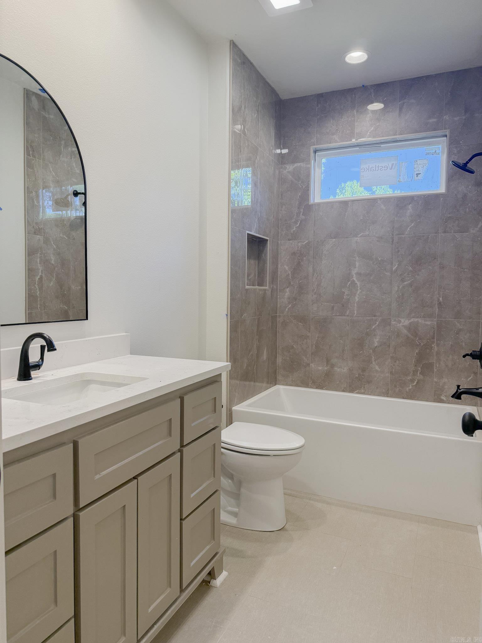 4675 College Avenue Property Photo 11