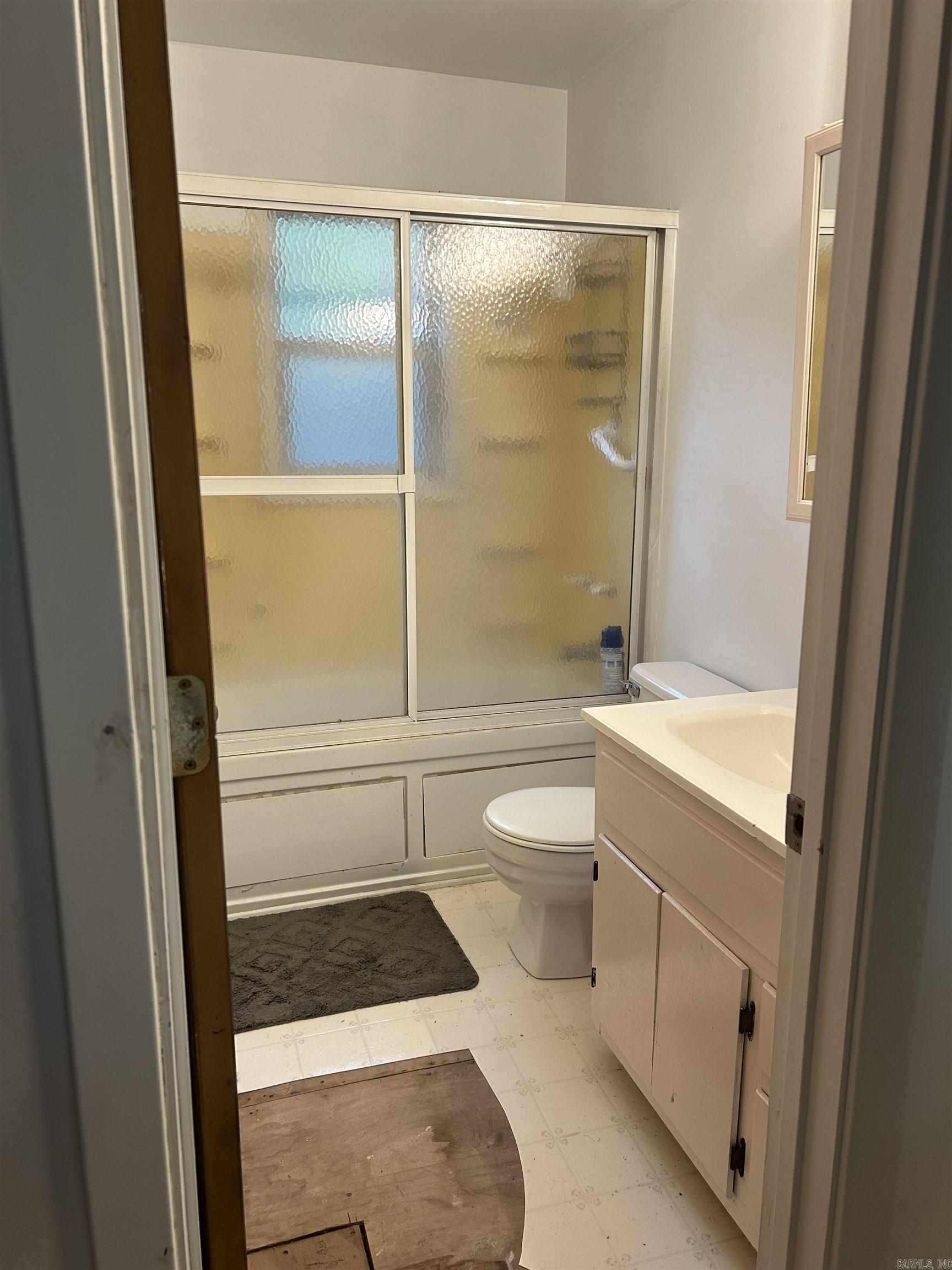 10 Brook Hollow Road Property Photo 8