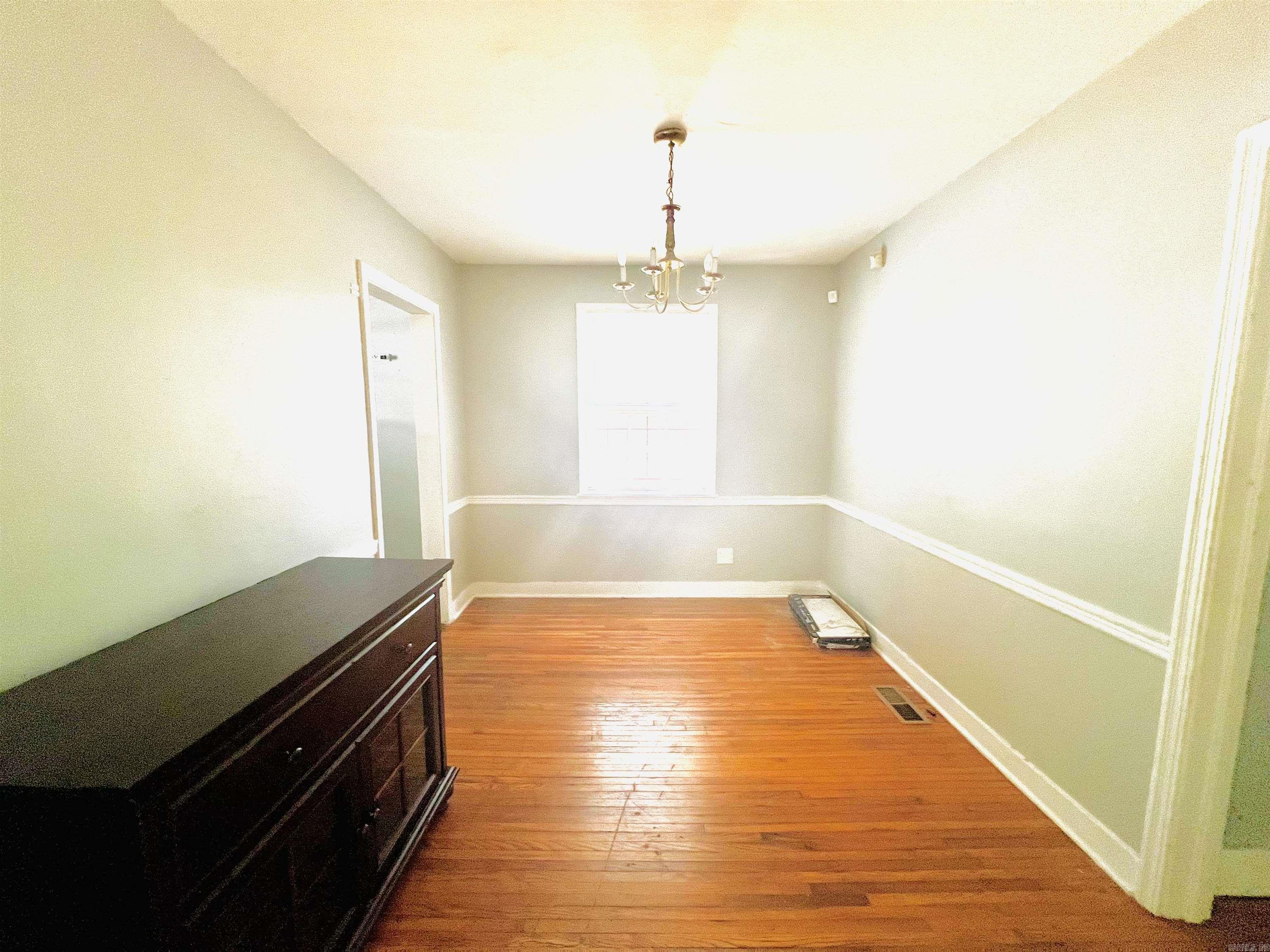 1313 S Fillmore Property Photo 3