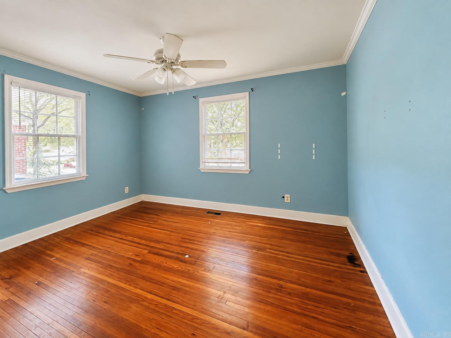 1313 S Fillmore Property Photo 6