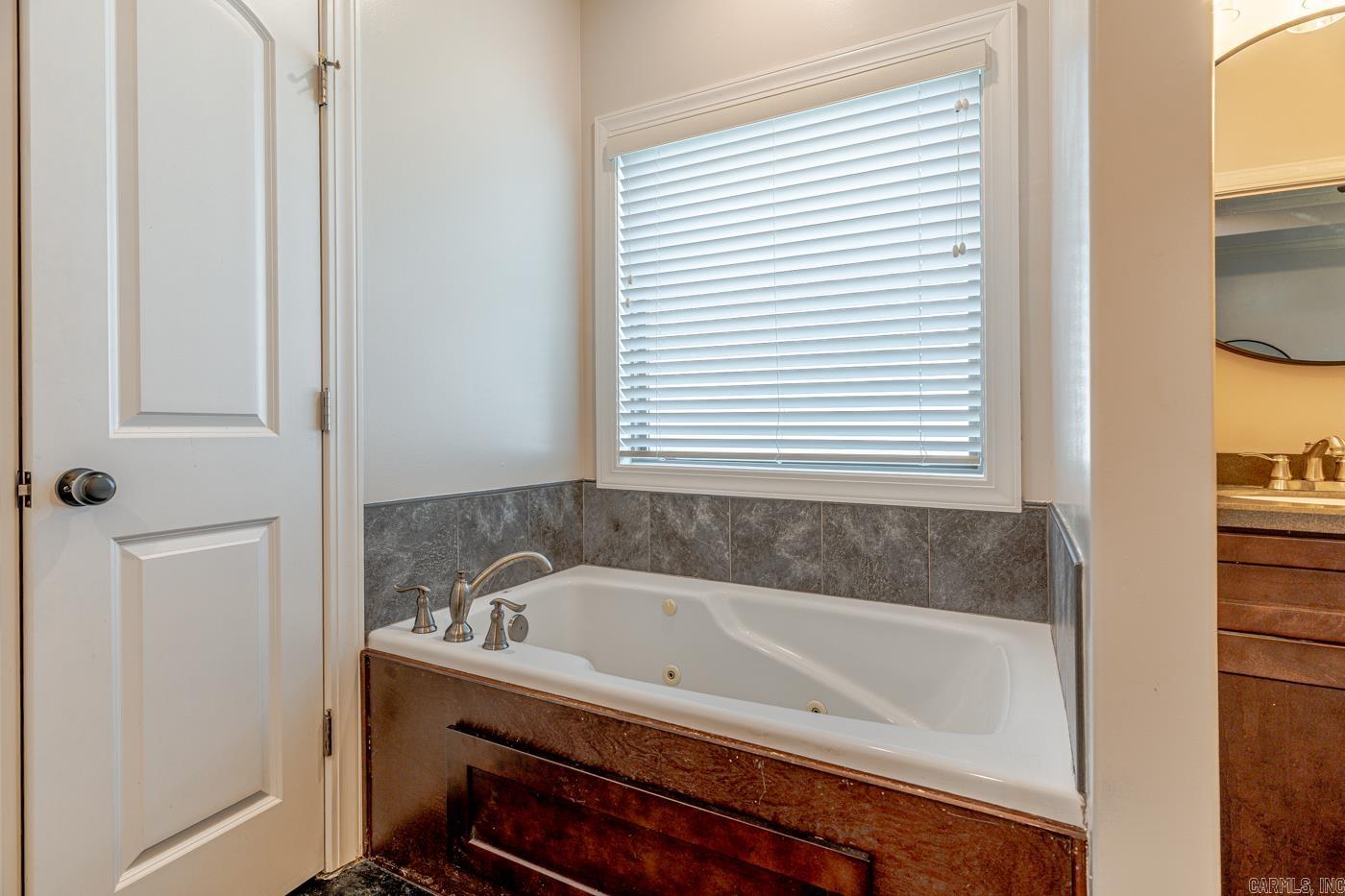 1116 Gregory Ct Property Photo 14