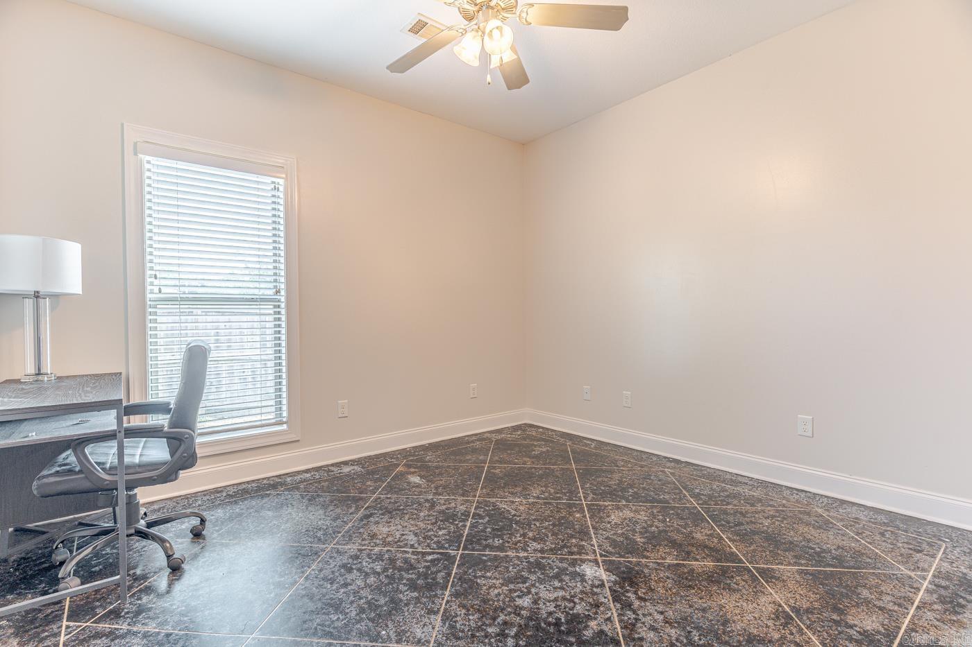 1116 Gregory Ct Property Photo 18