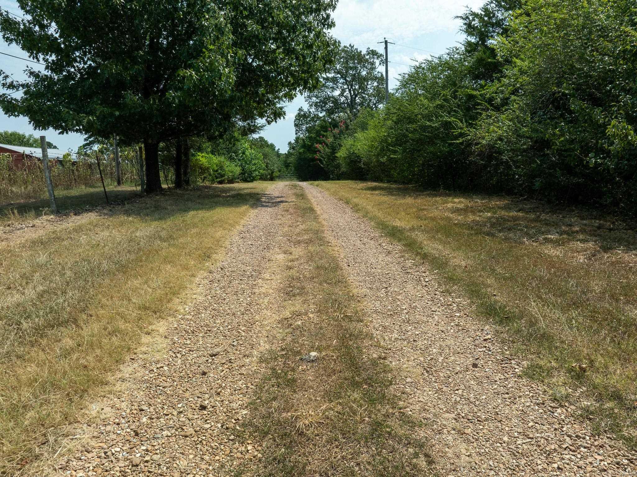 000 E. Club Rd. Property Photo 10