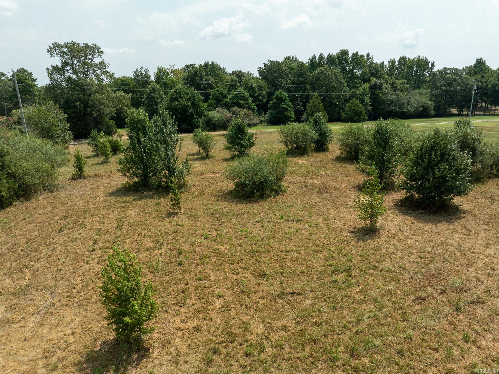 000 E. Club Rd. Property Photo 11