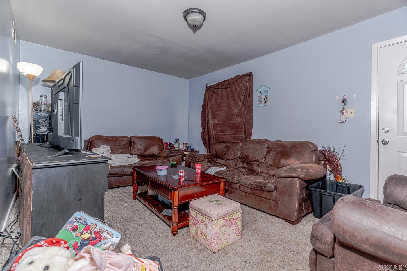 1837 Rosemond Ave Property Photo 4
