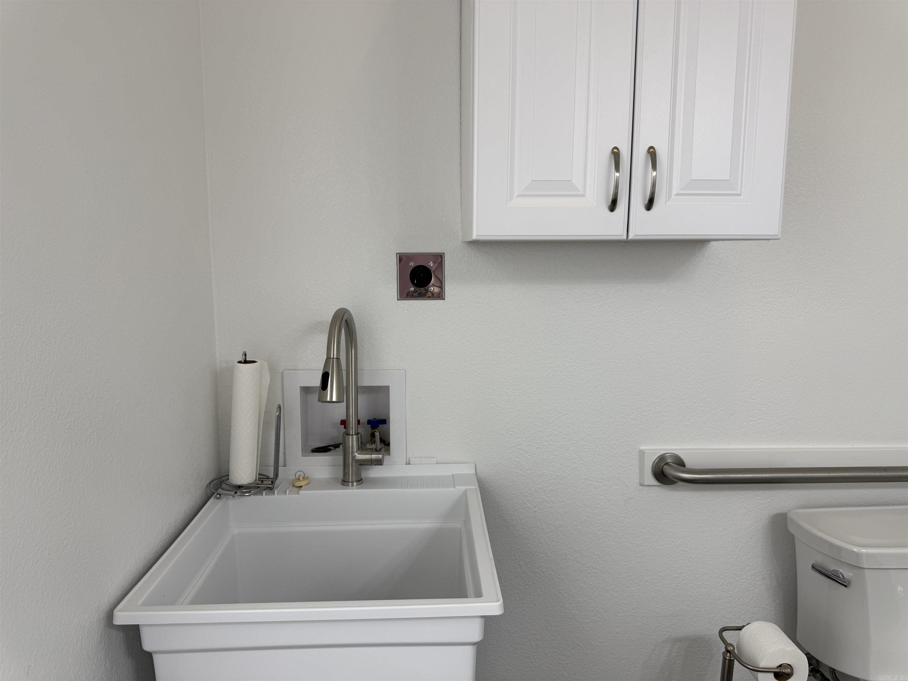 3501 Stonegate Drive Property Photo 18