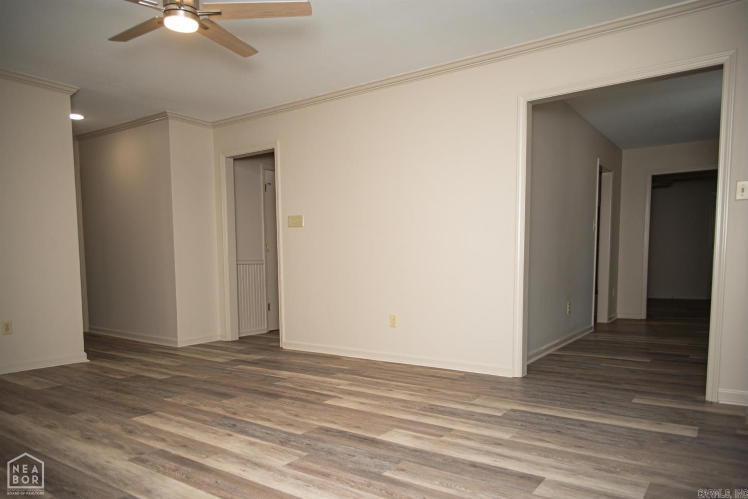 2012 E Lawson Road Property Photo 8