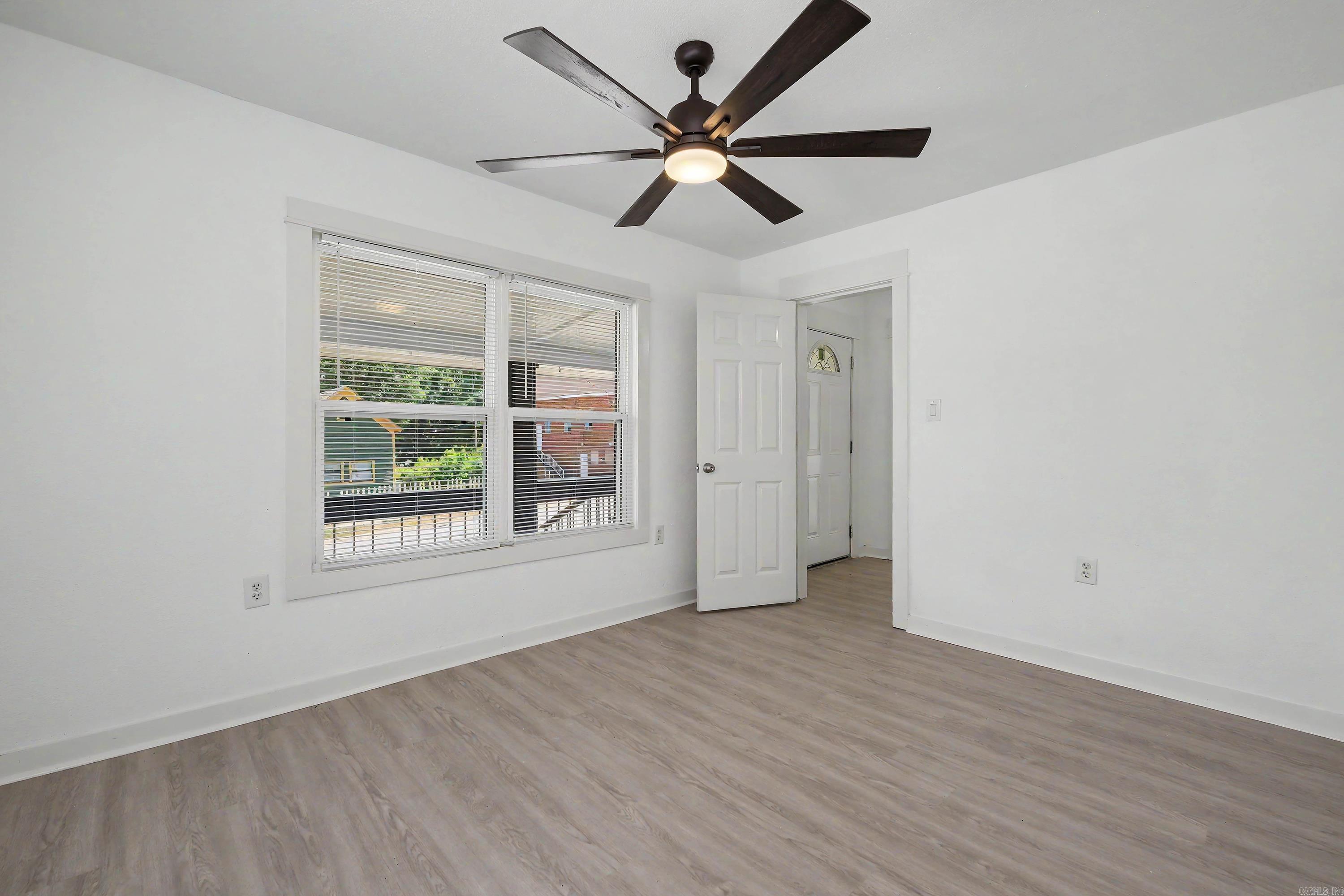 2720 S Spring Street Property Photo 15