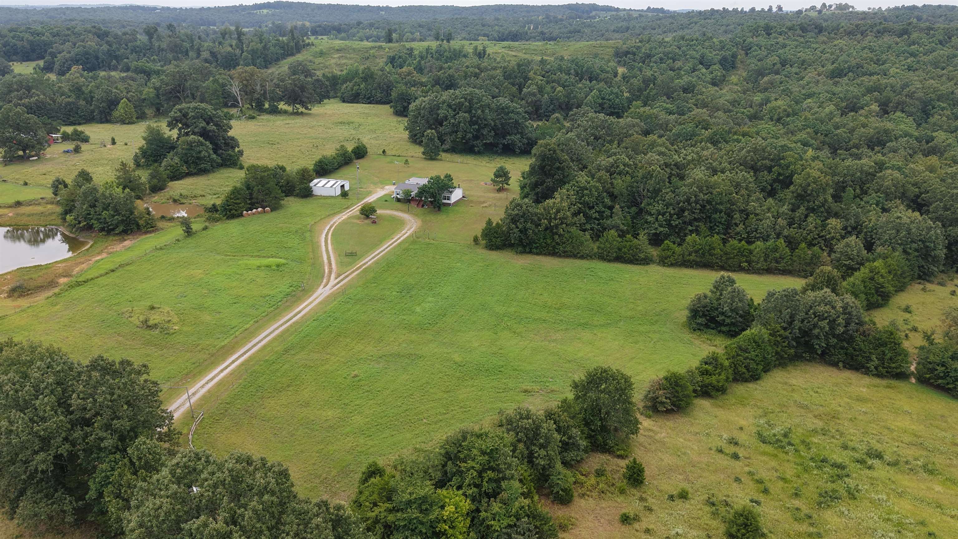 4622 Finley Creek Road Property Photo 3