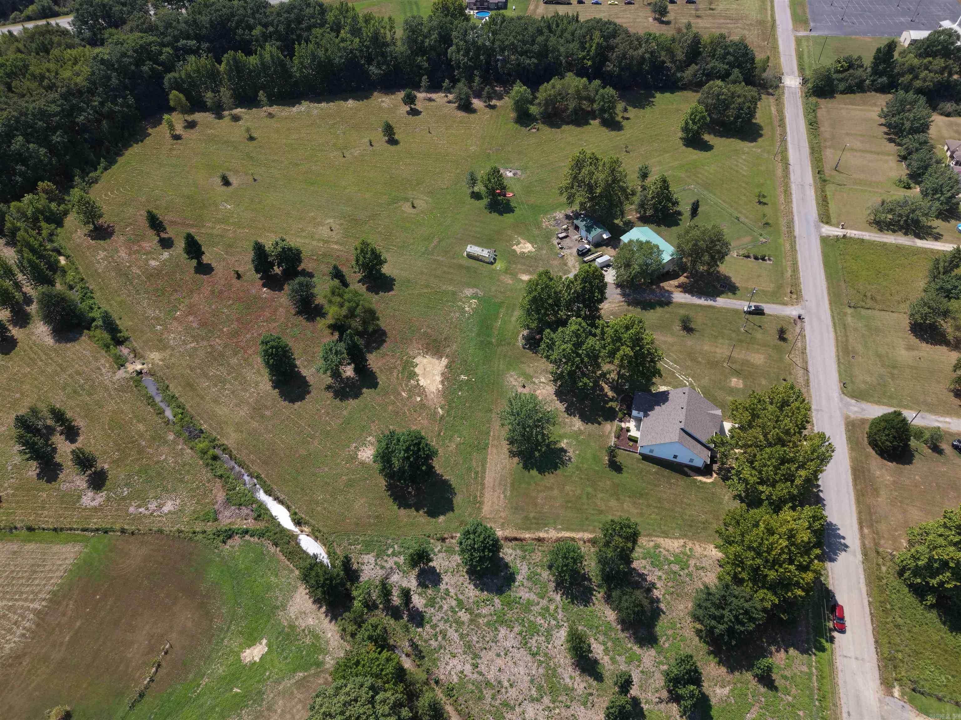 106 Cedar Valley Drive Property Photo 12