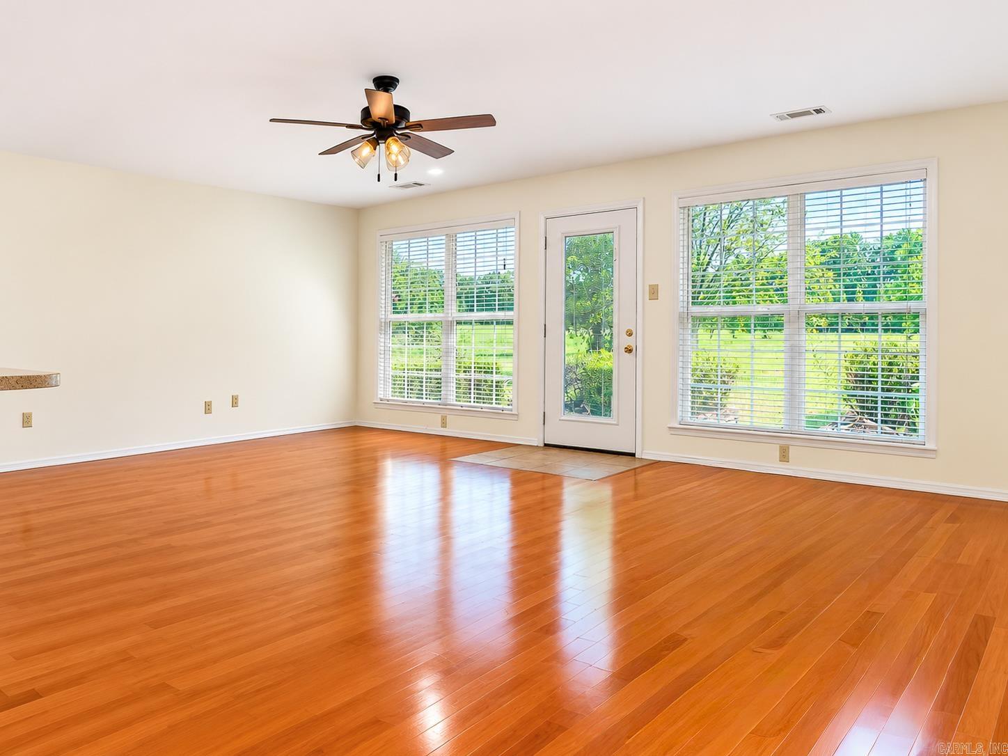 106 Cedar Valley Drive Property Photo 16