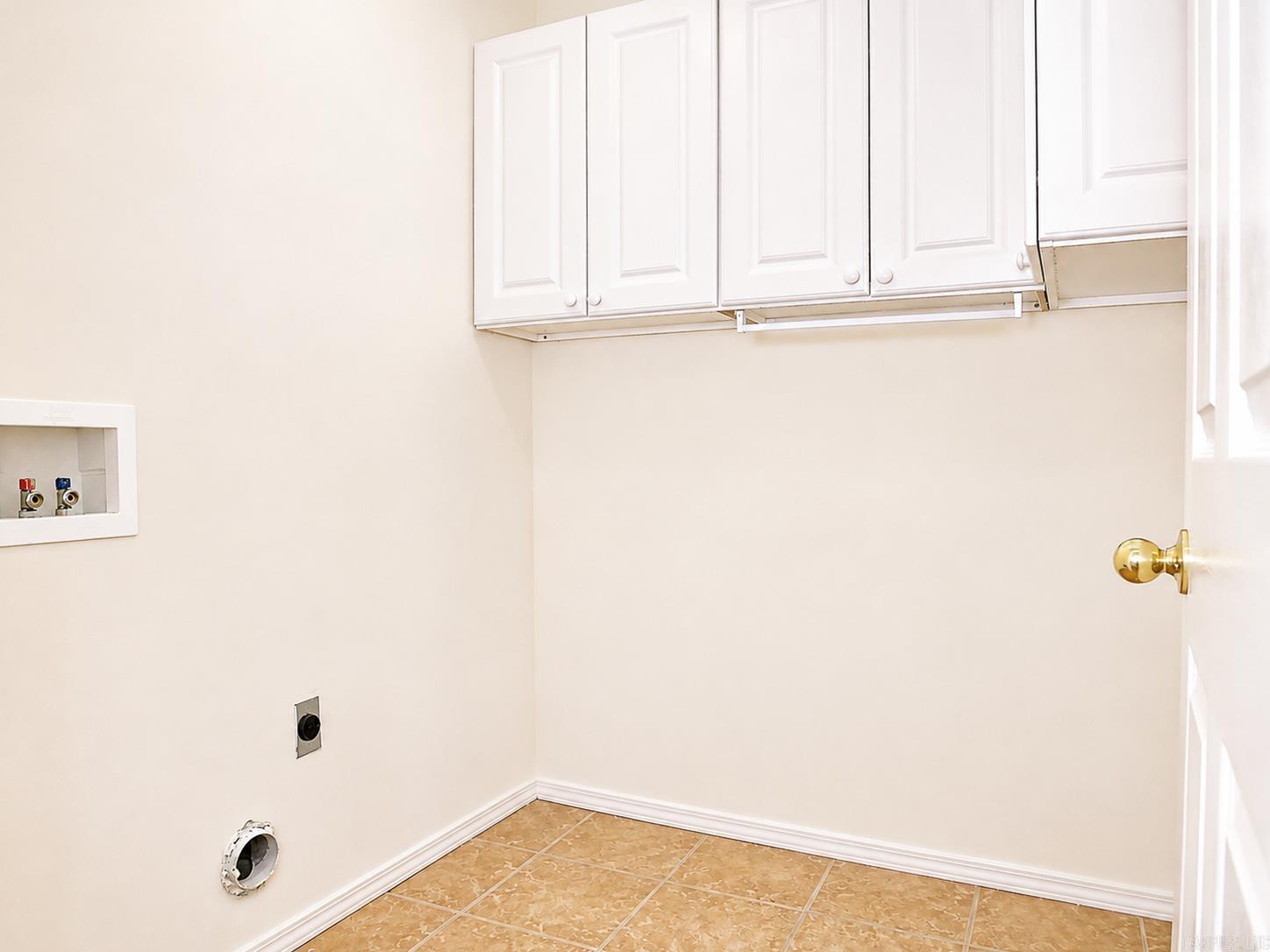 106 Cedar Valley Drive Property Photo 33