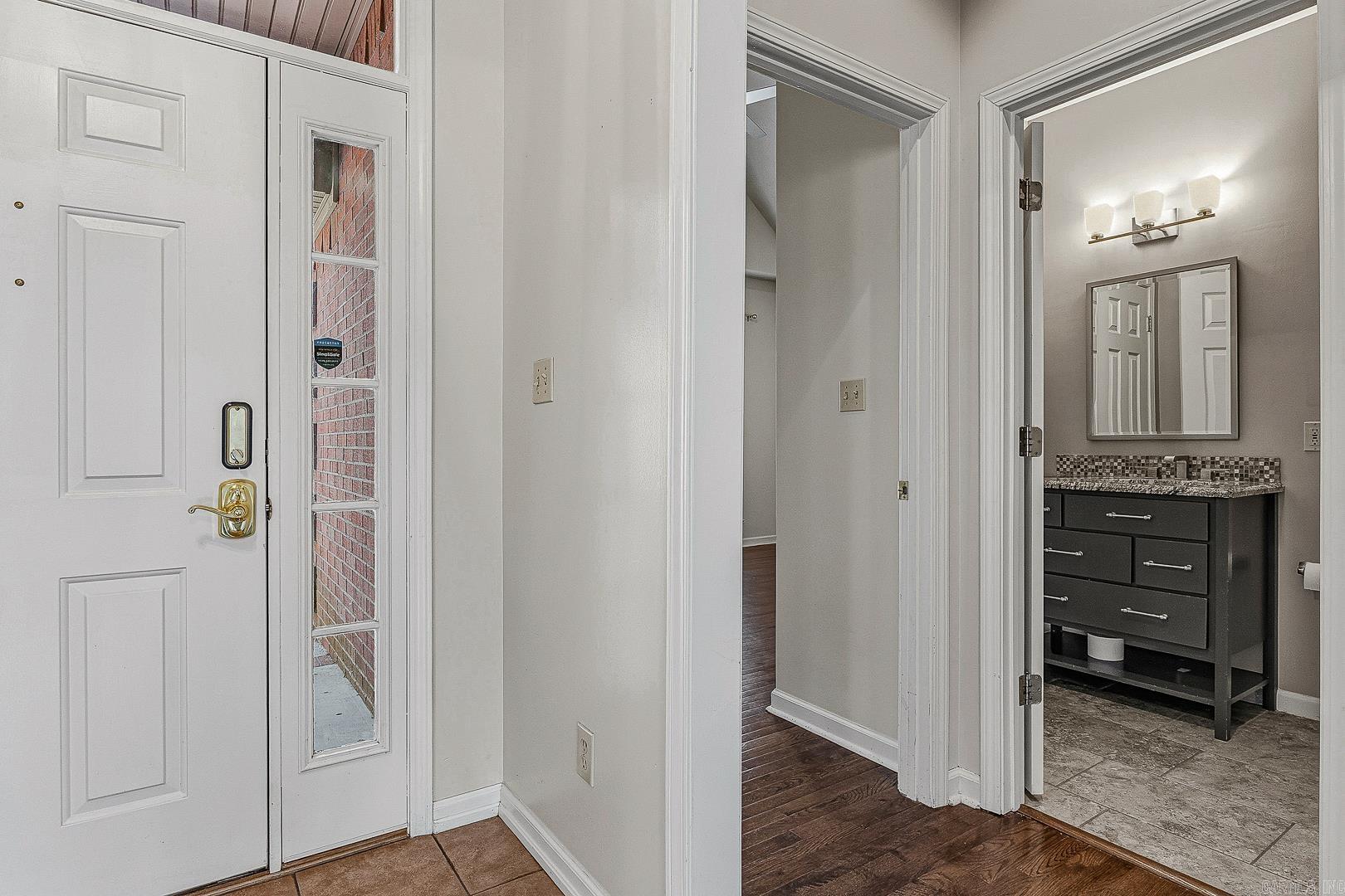 4733 Inverness Run Property Photo 6