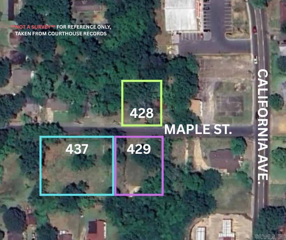 428 Maple St Property Photo 4