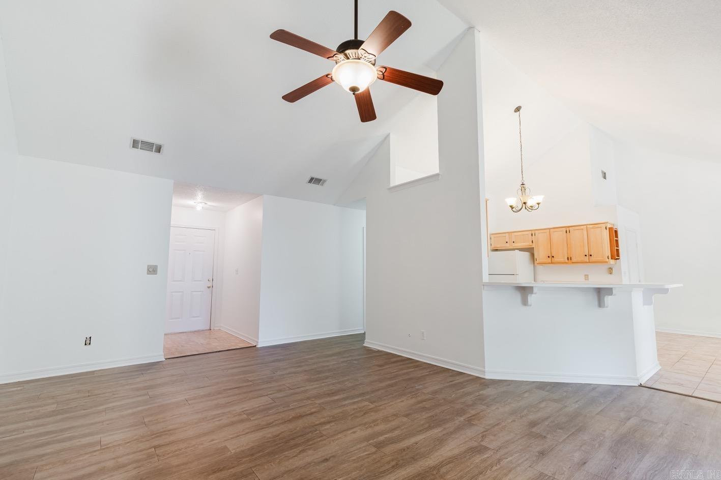 7 High Timber Drive Property Photo 6
