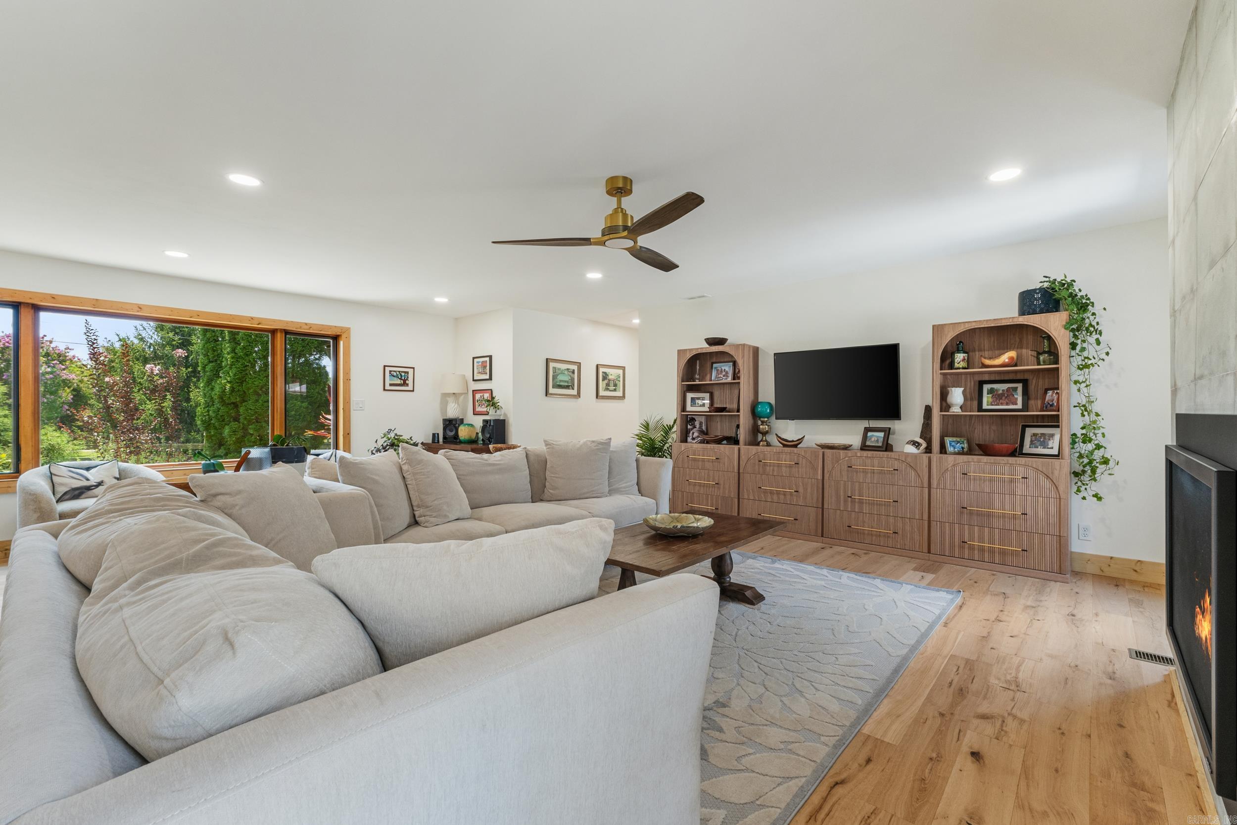 56 Cr 1085 Property Photo 10