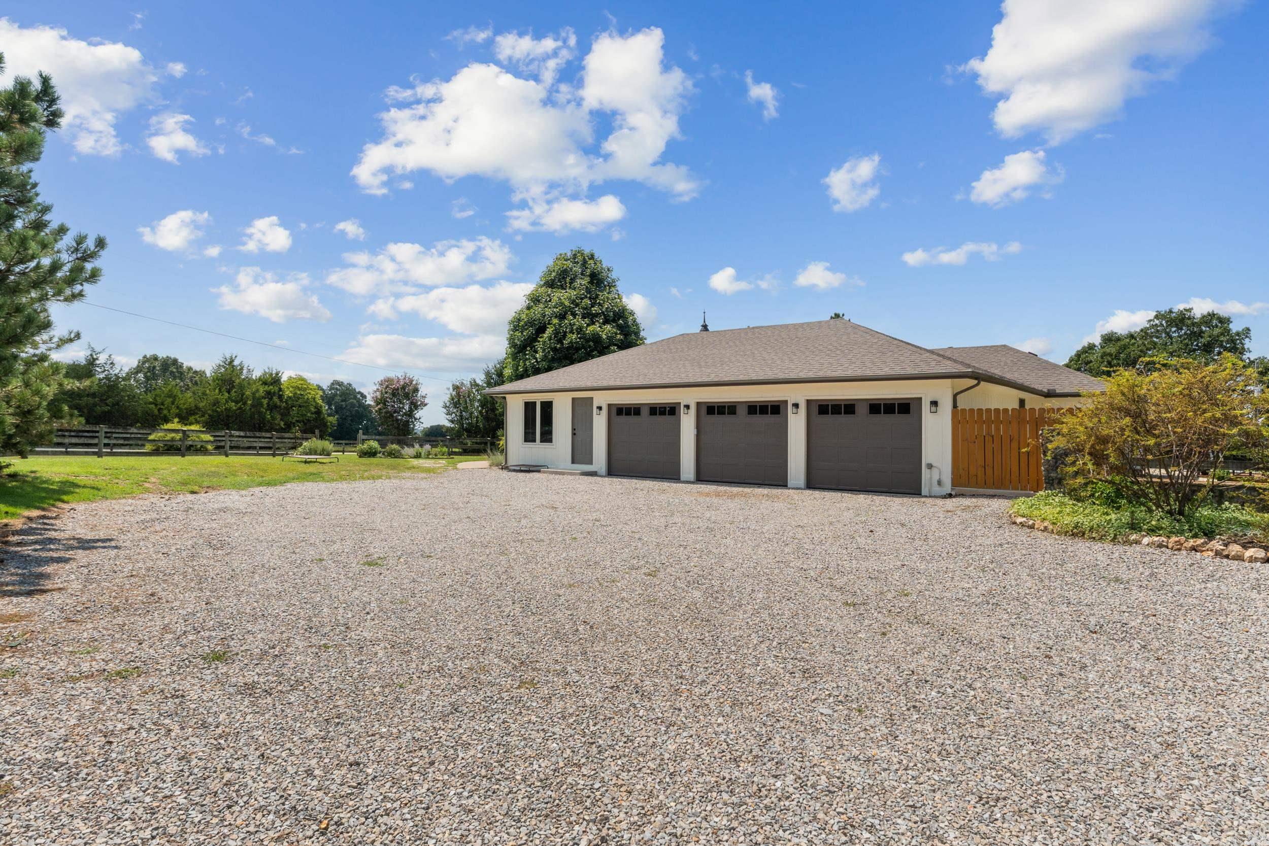 56 Cr 1085 Property Photo 39