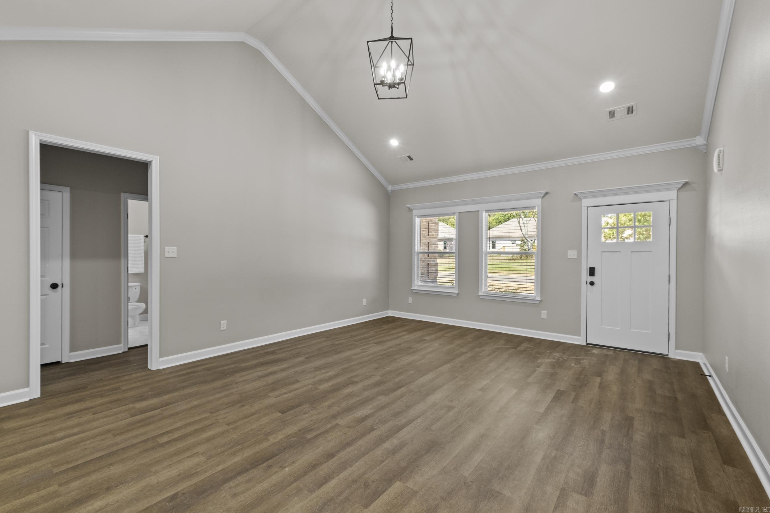 107 Christian Lane Property Photo 8