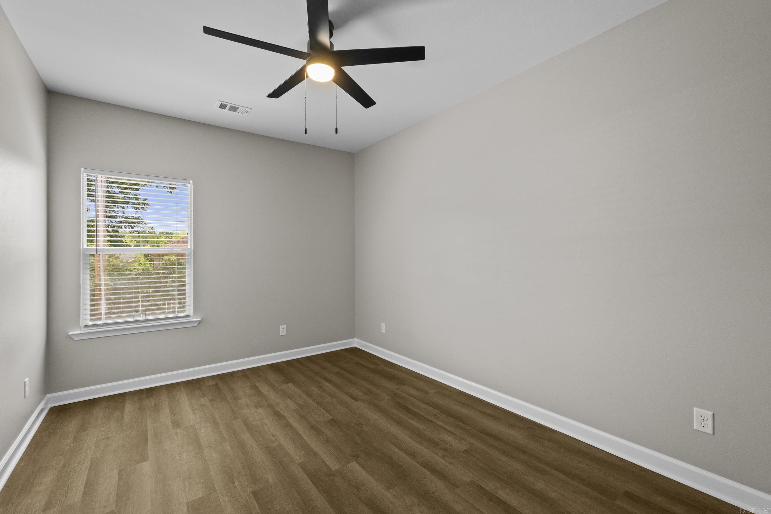 107 Christian Lane Property Photo 21