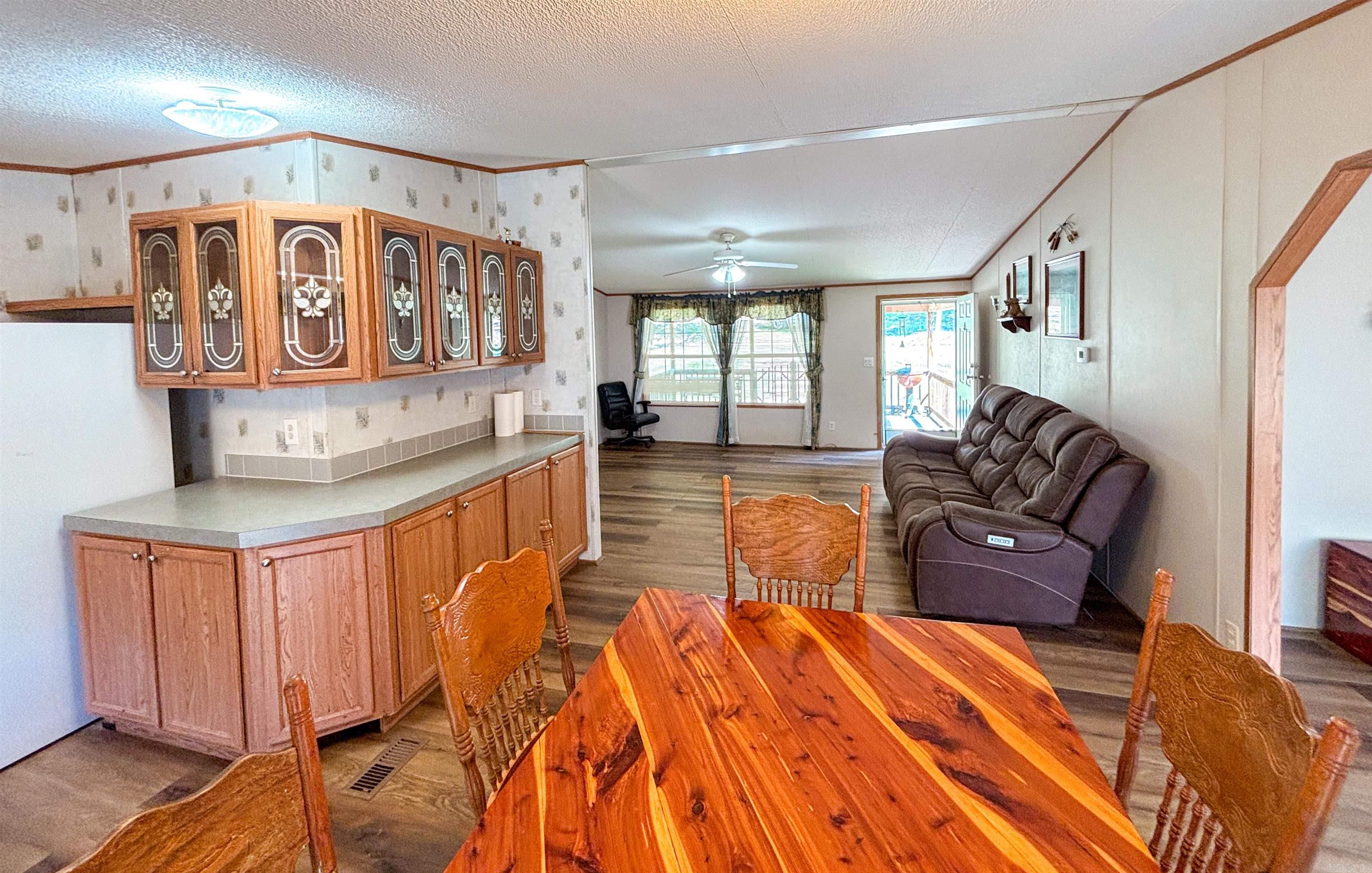 6052 Highway 16 E Property Photo 8
