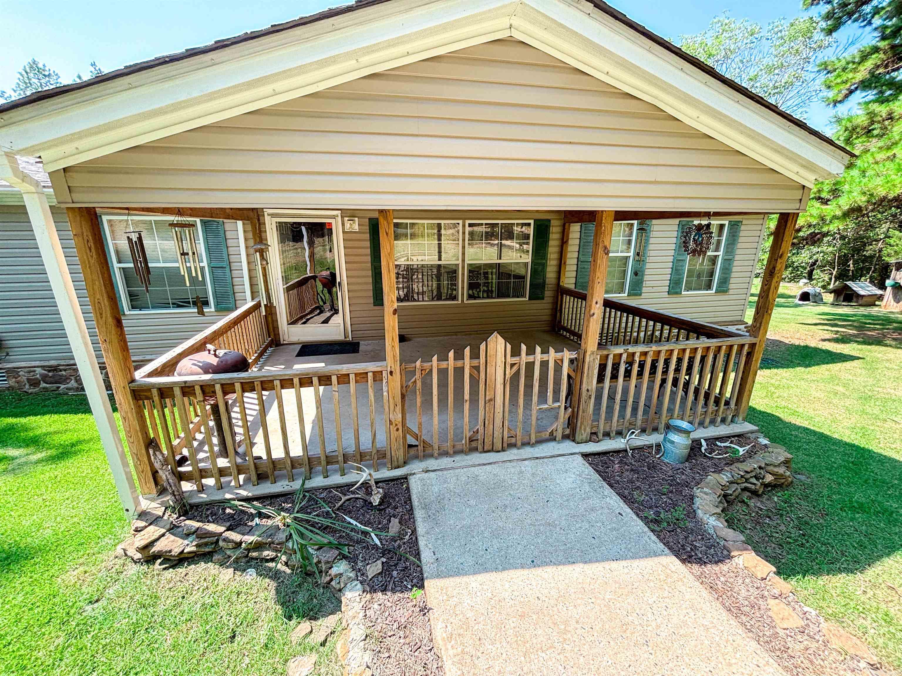 6052 Highway 16 E Property Photo 20