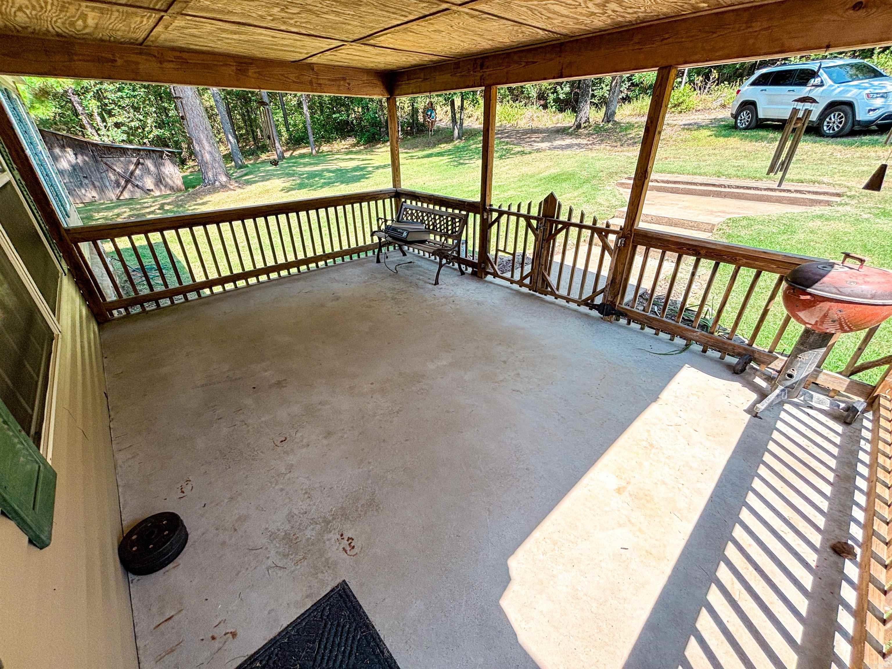 6052 Highway 16 E Property Photo 21