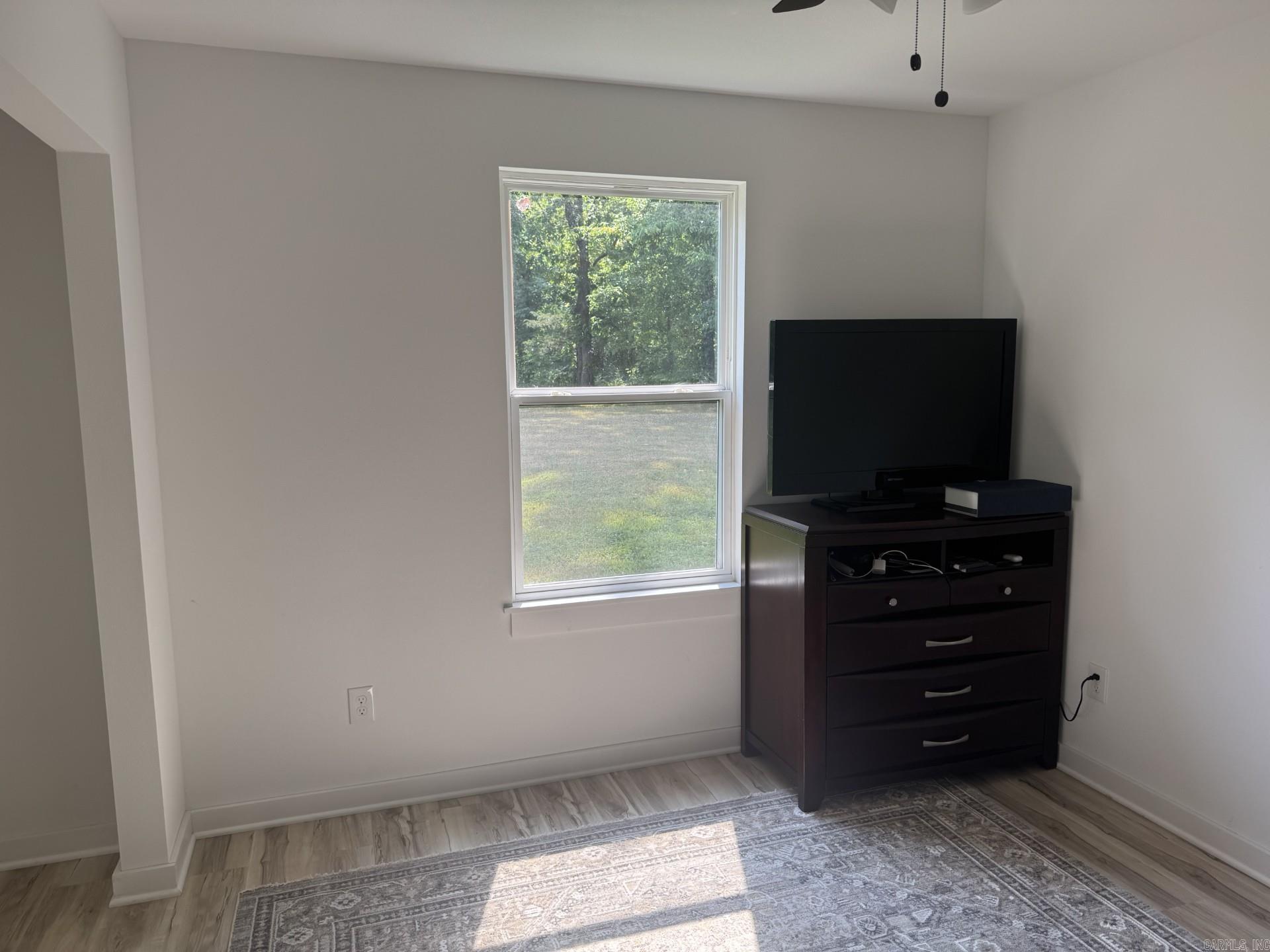 405 Walnut Street Property Photo 11