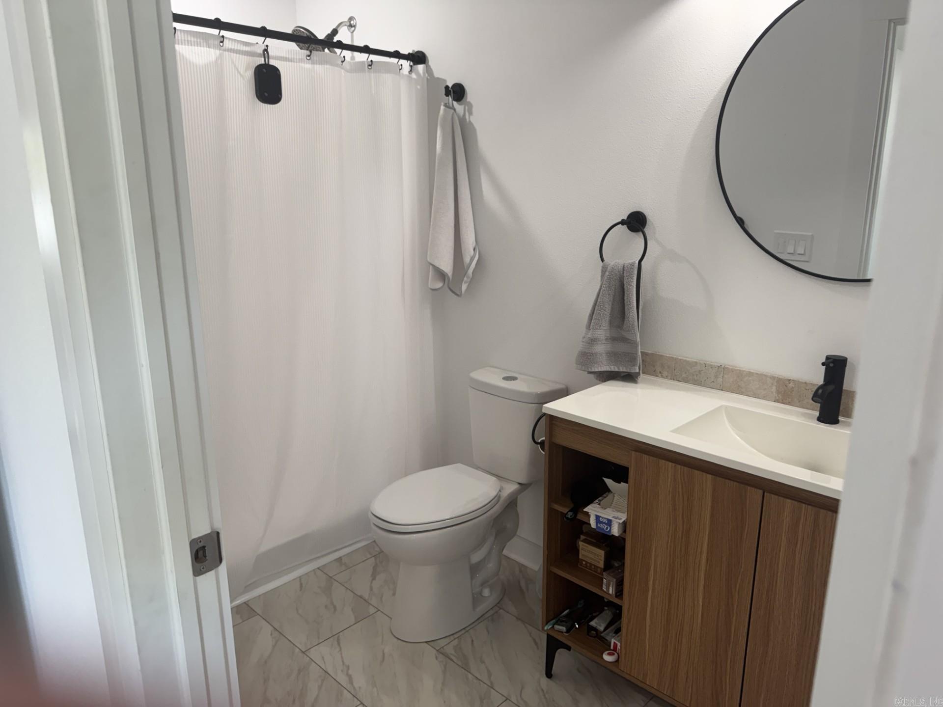 405 Walnut Street Property Photo 12