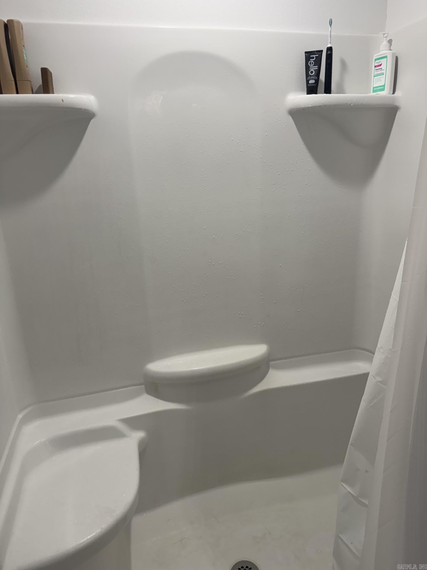 405 Walnut Street Property Photo 13