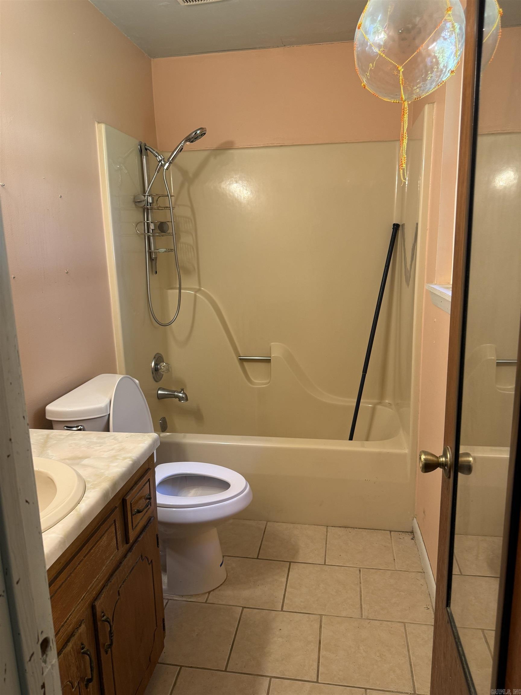 5 Ruth Drive Property Photo 16