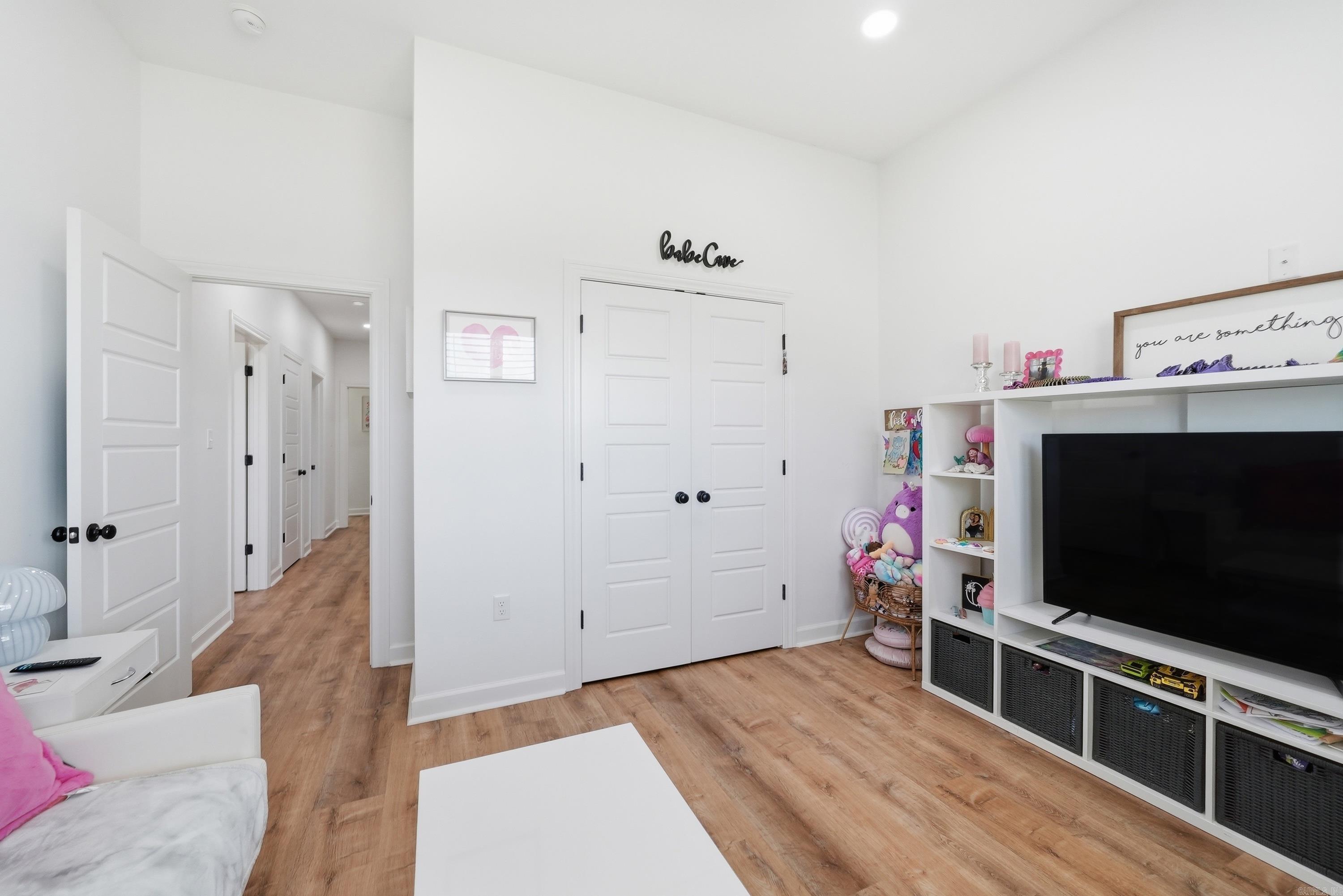 365 Oak Tree Ridge Property Photo 24