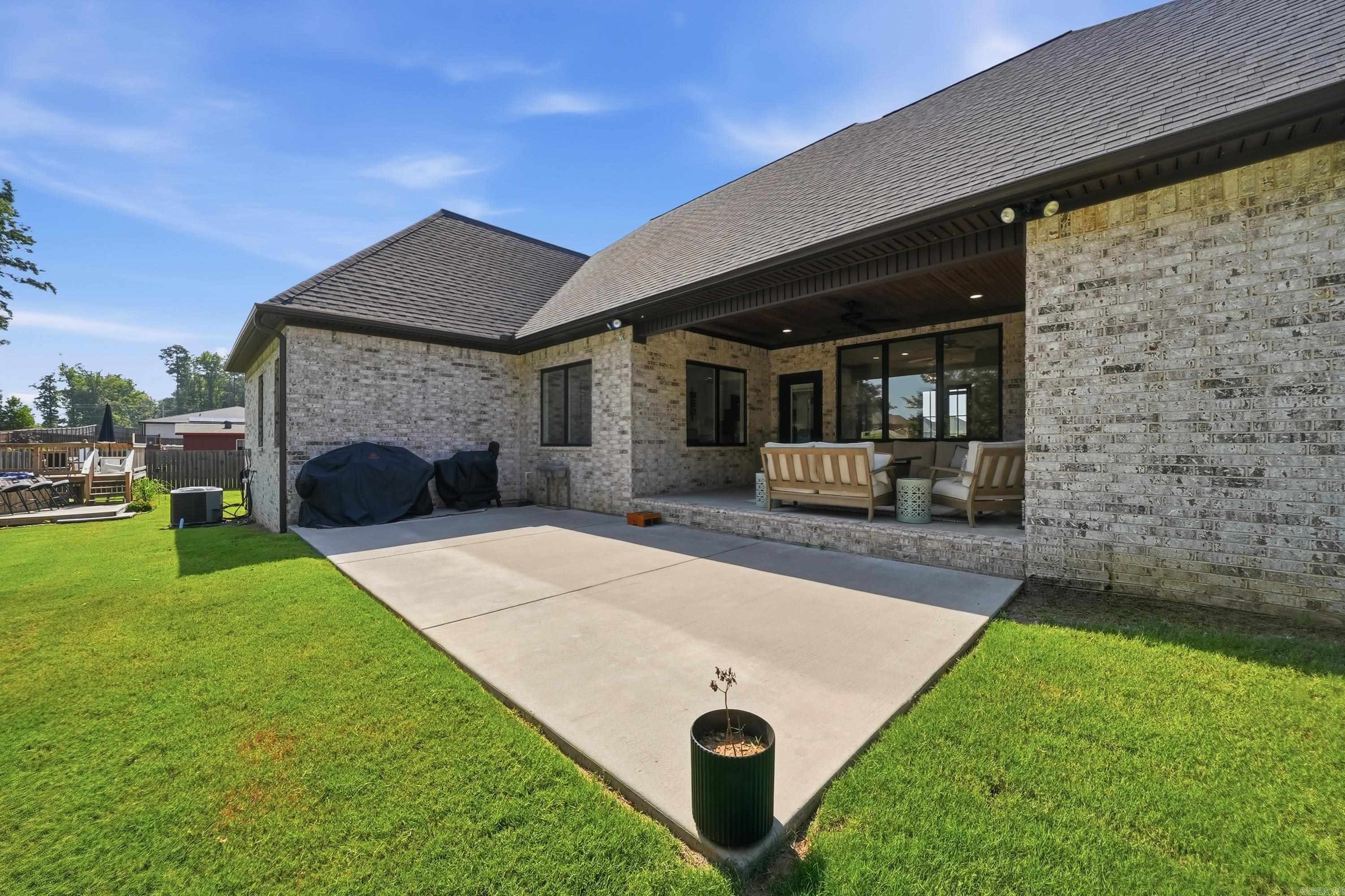 365 Oak Tree Ridge Property Photo 32
