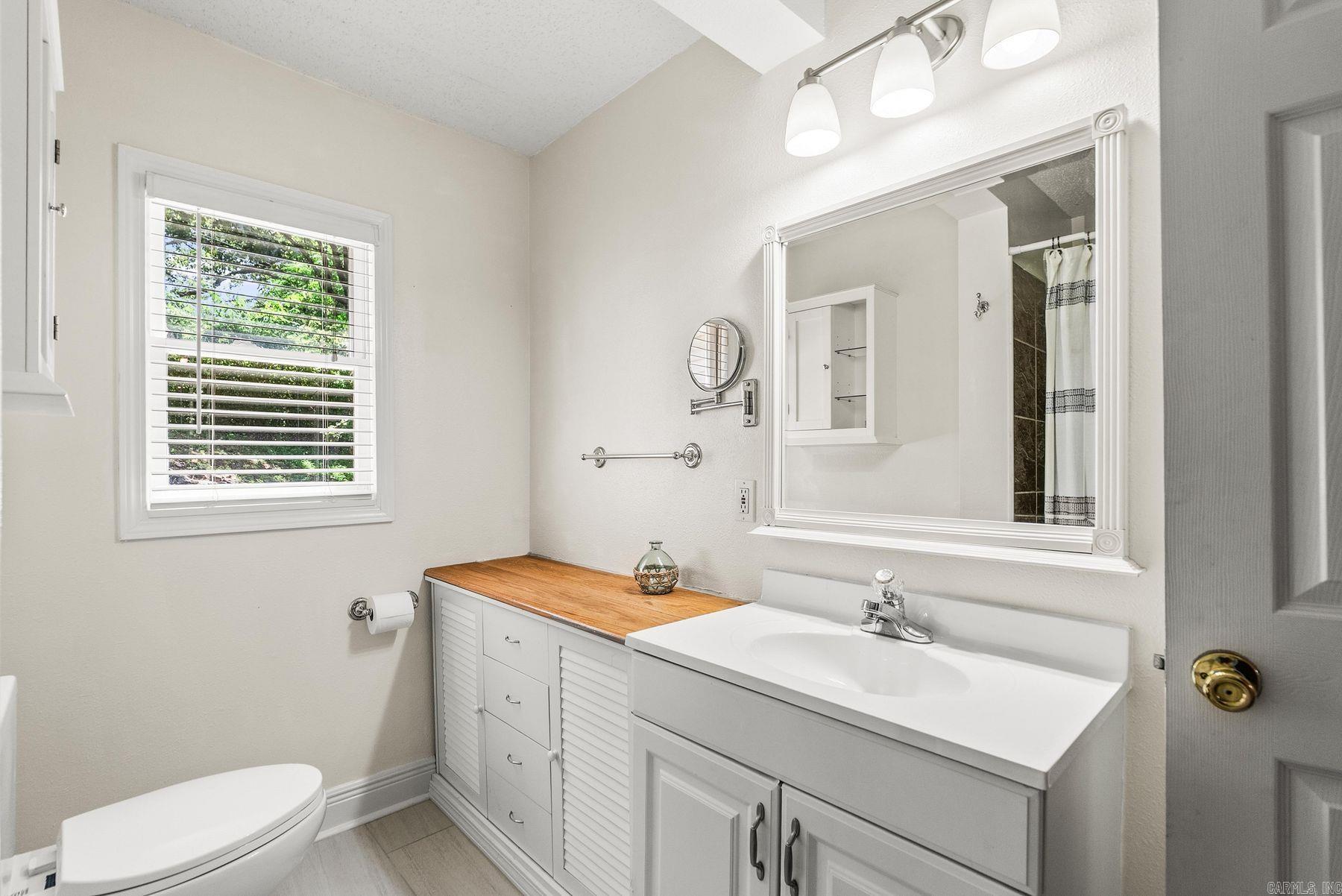 613 N Pierce Street Property Photo 25
