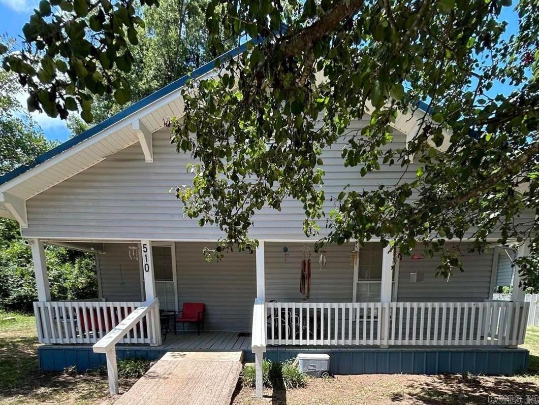 510 N Drew Street Property Photo 1