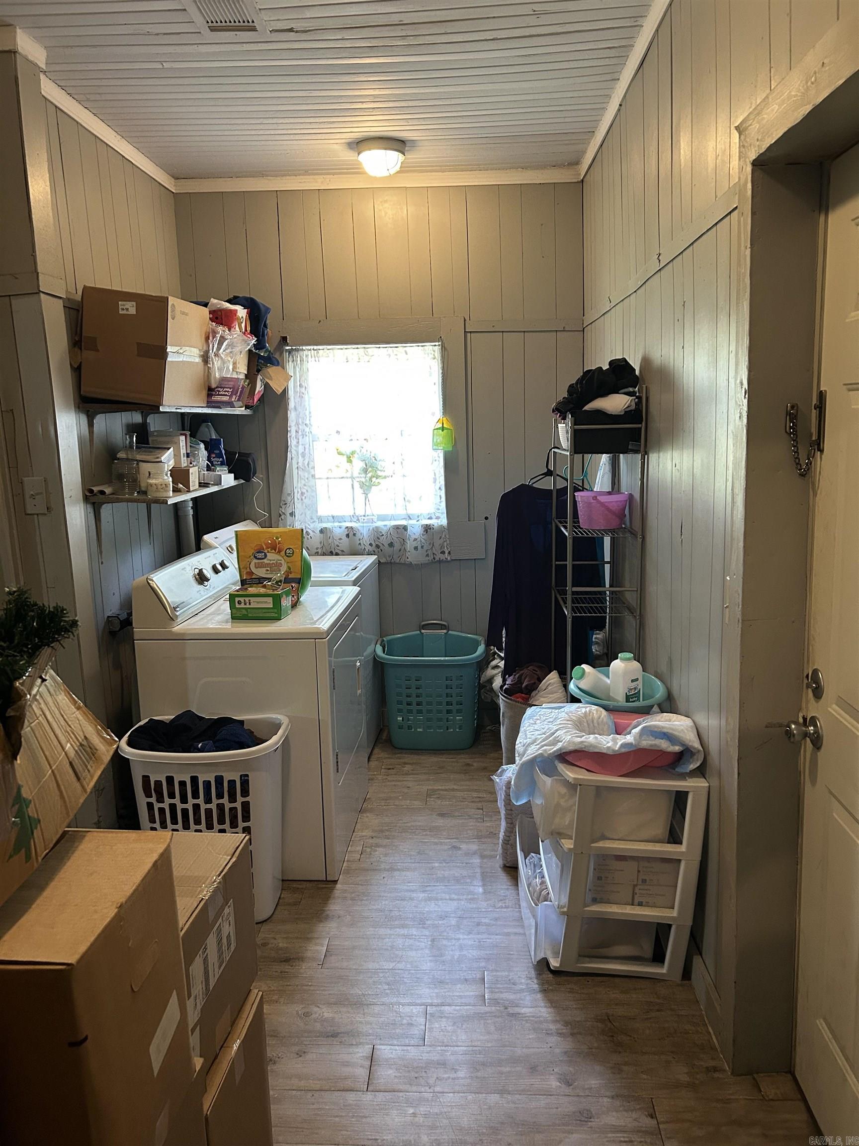 510 N Drew Street Property Photo 10