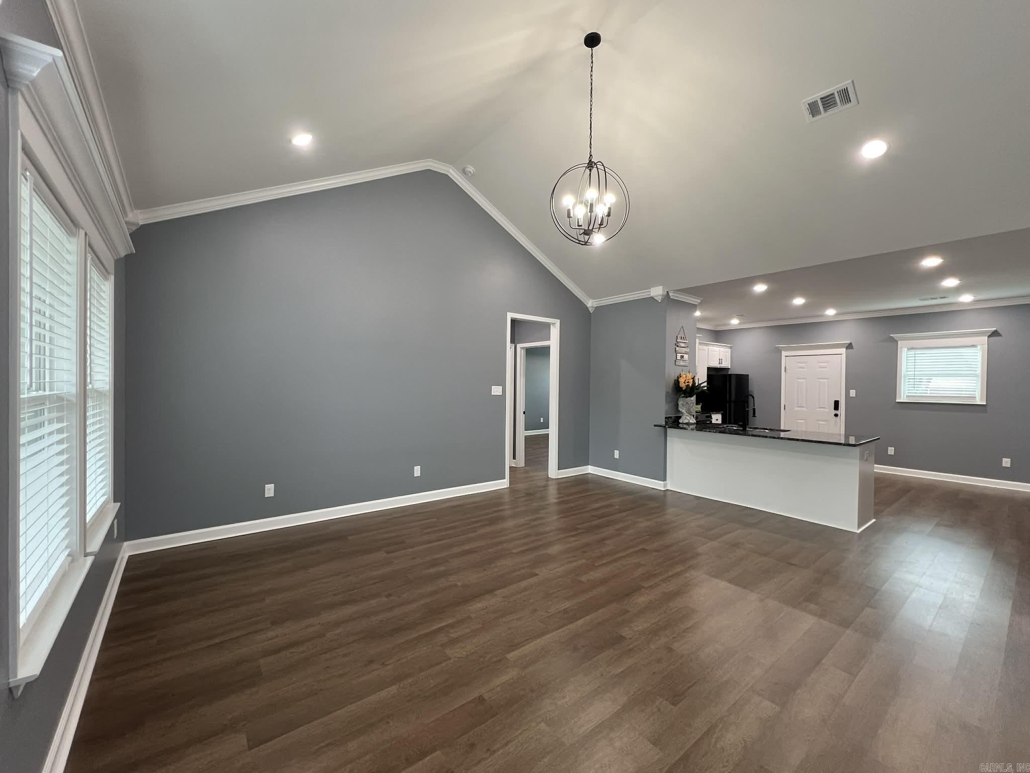 65 Springtree Property Photo 5