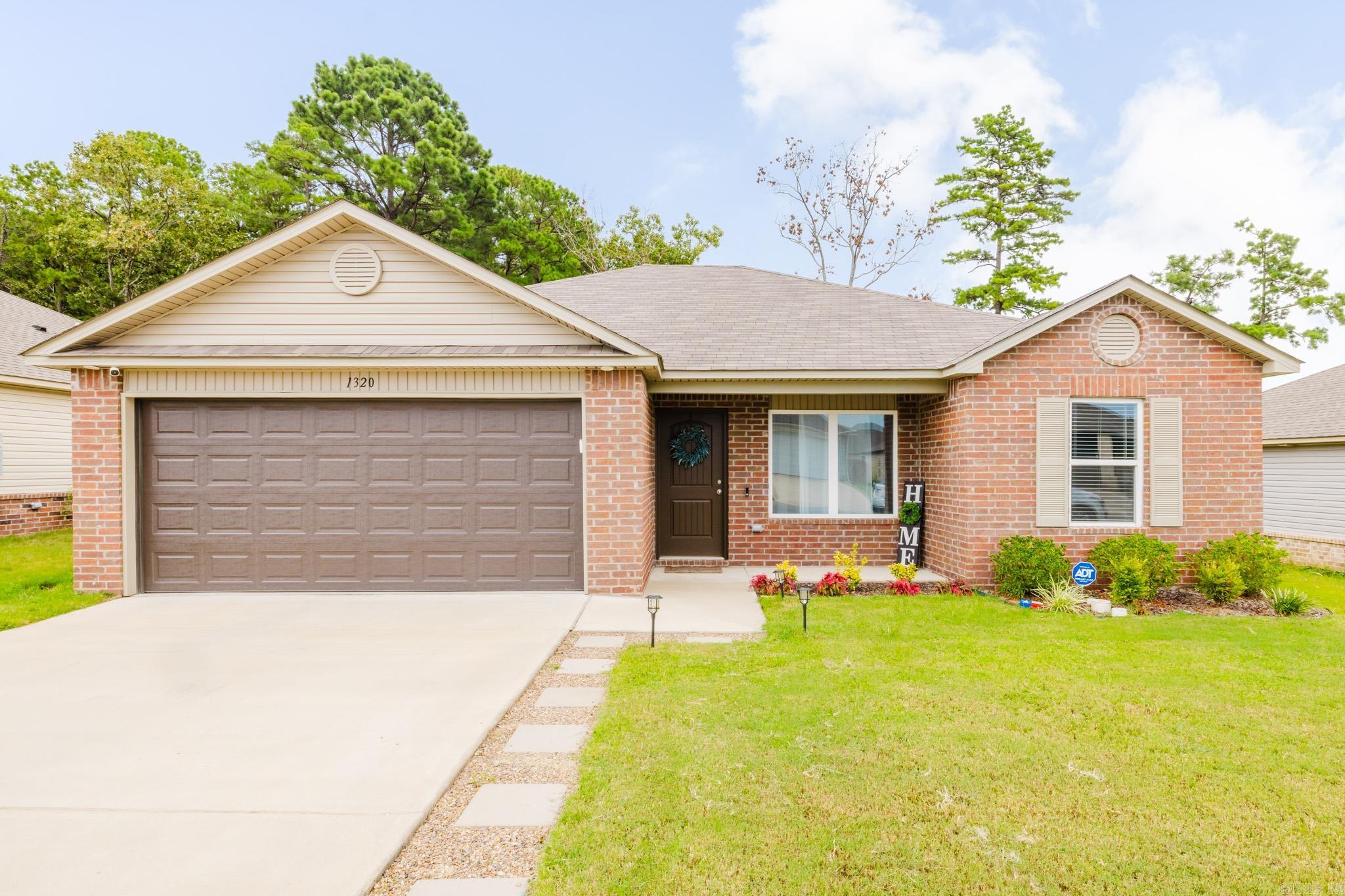 1320 Meadows Drive Property Photo 1