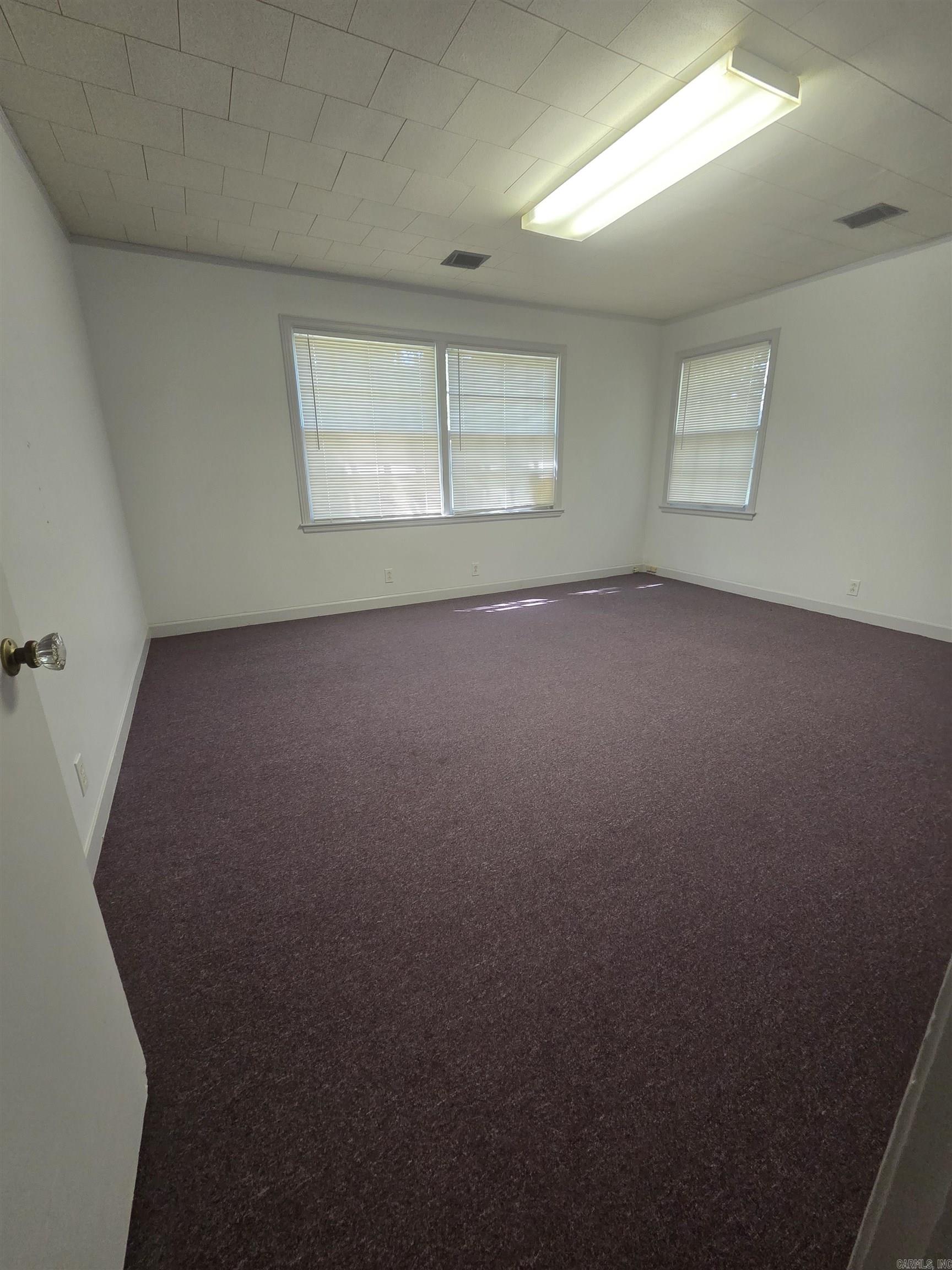 8207 Stagecoach Property Photo 4